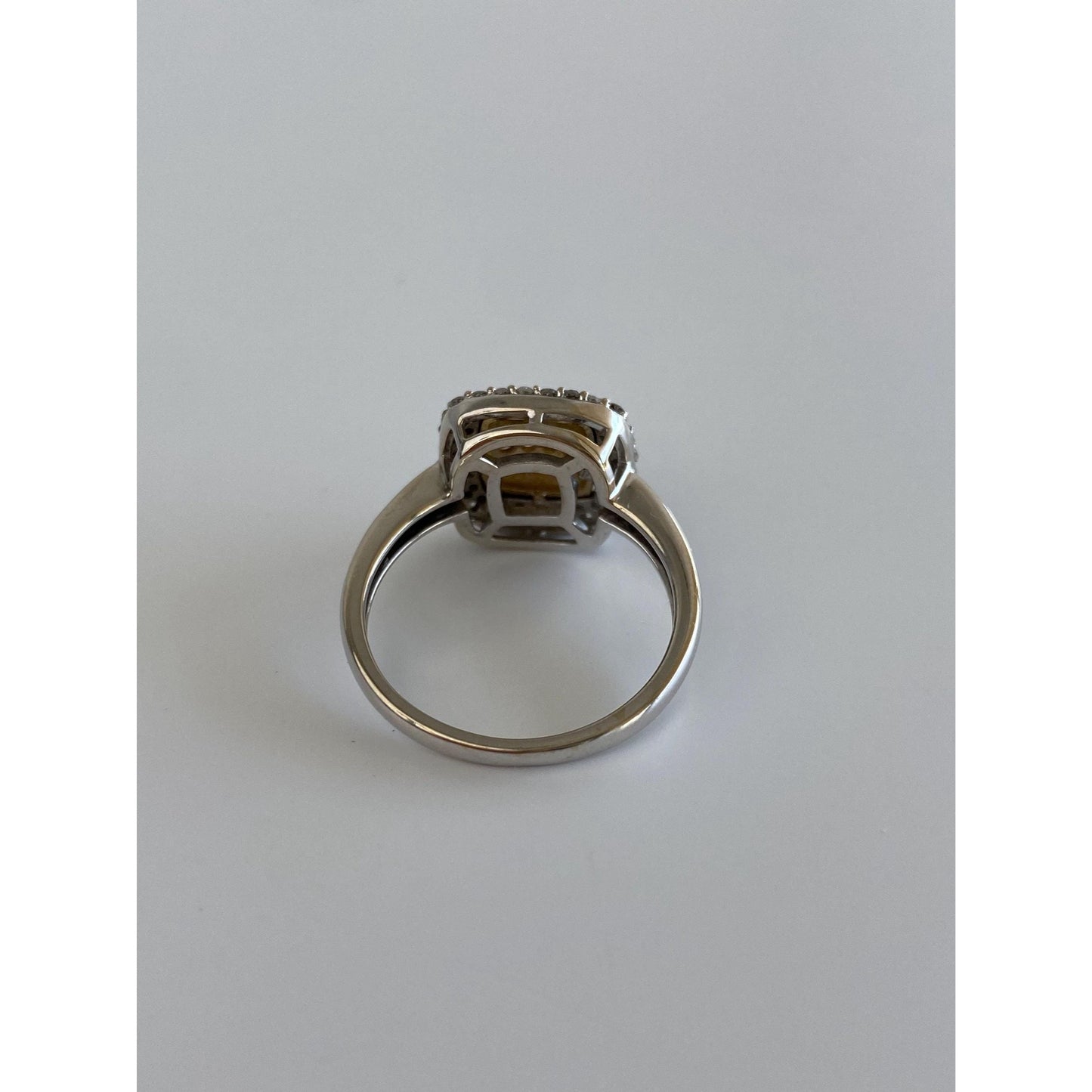 Vintage Solid 14k White & Yellow Gold Diamond Ring - Size 6.75