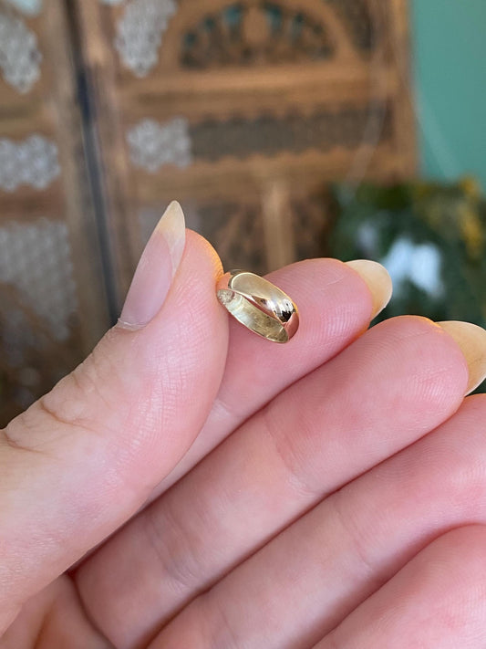 Vintage Solid 10k Yellow Gold Baby Ring Band
