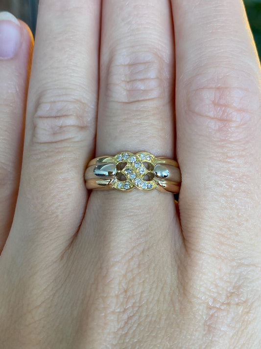 Vintage Solid 18k White & Yellow Gold Diamond Ring Band - Size 7
