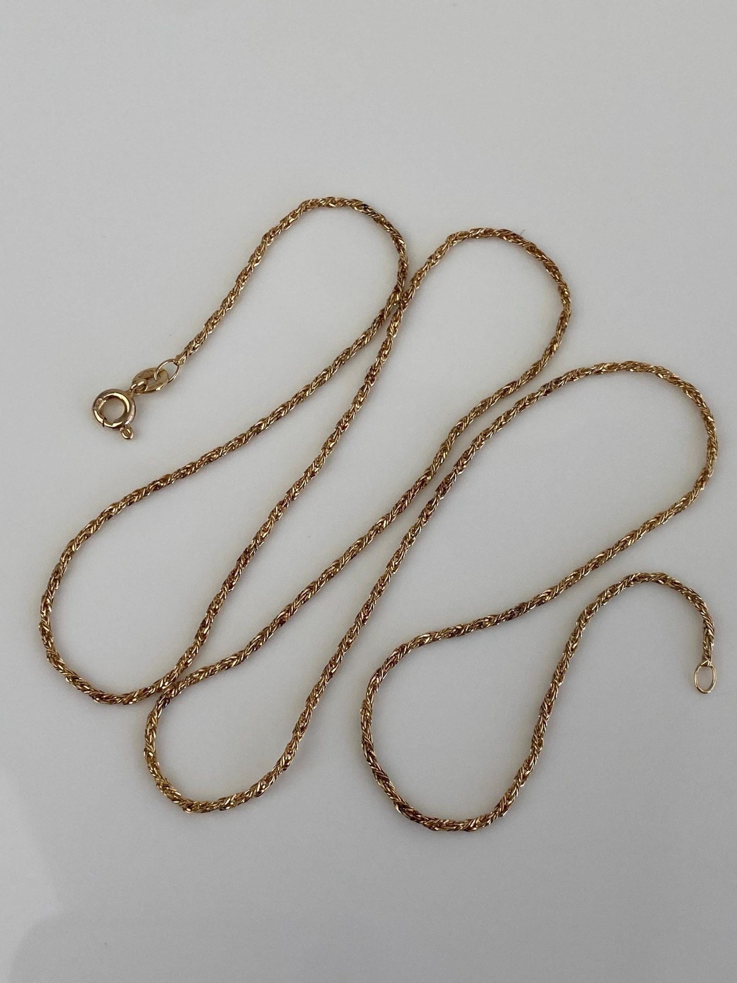 Vintage Solid 14k Yellow Gold Twist Style Chain Necklace - 22 inches