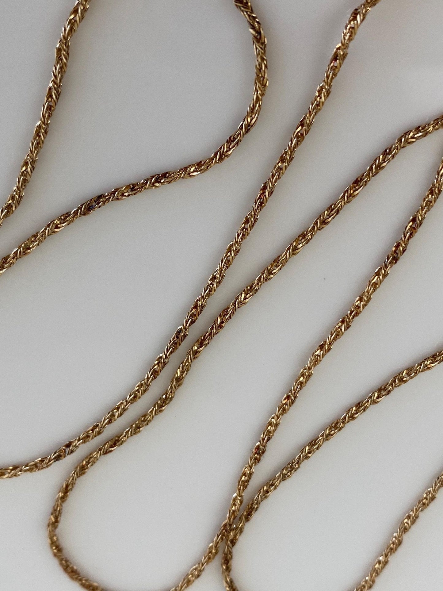 Vintage Solid 14k Yellow Gold Twist Style Chain Necklace - 22 inches