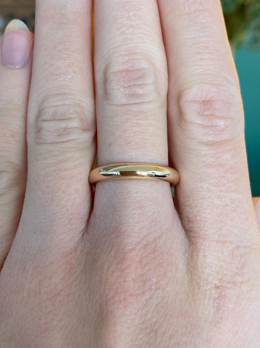 Vintage Solid 14k Yellow Gold Ring Band - Size 7.75