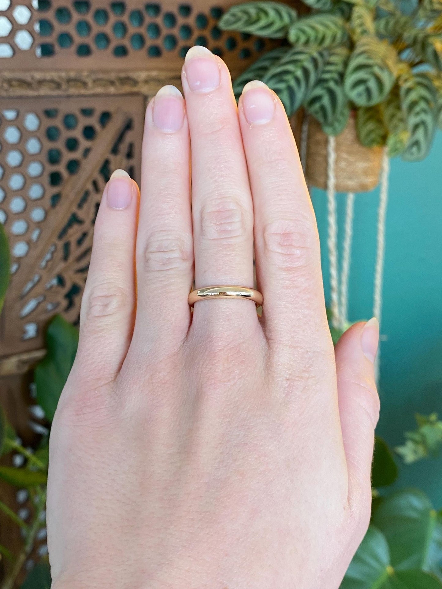 Vintage Solid 14k Yellow Gold Ring Band - Size 7.75