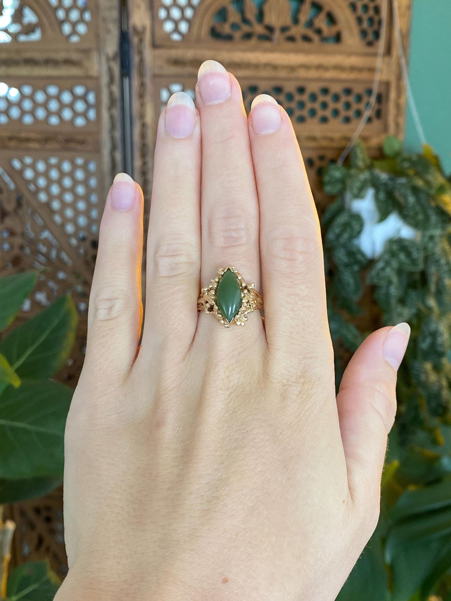 Vintage Solid 14k Yellow Gold Marquis Nephrite Branch Ring - Size 6.5