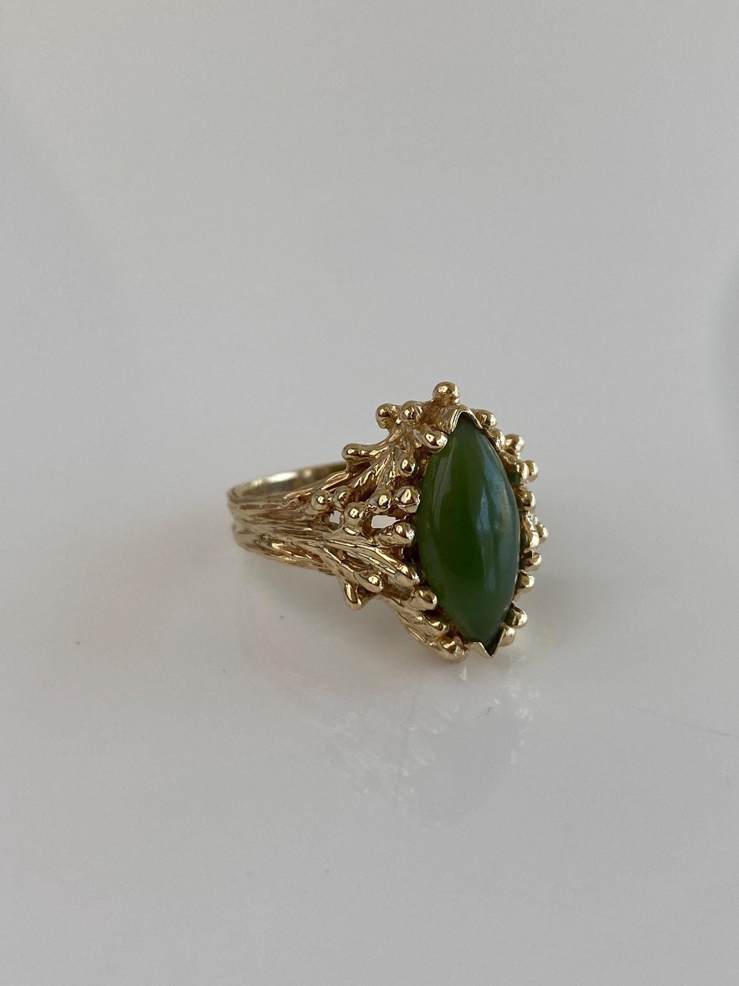 Vintage Solid 14k Yellow Gold Marquis Nephrite Branch Ring - Size 6.5