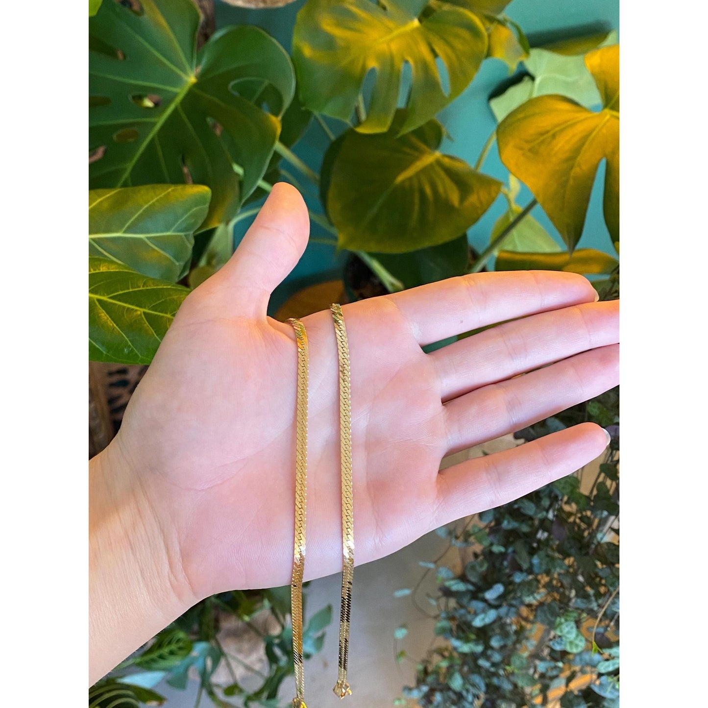 Vintage Solid 14k Yellow Gold Herringbone Chain Necklace - 20 inches