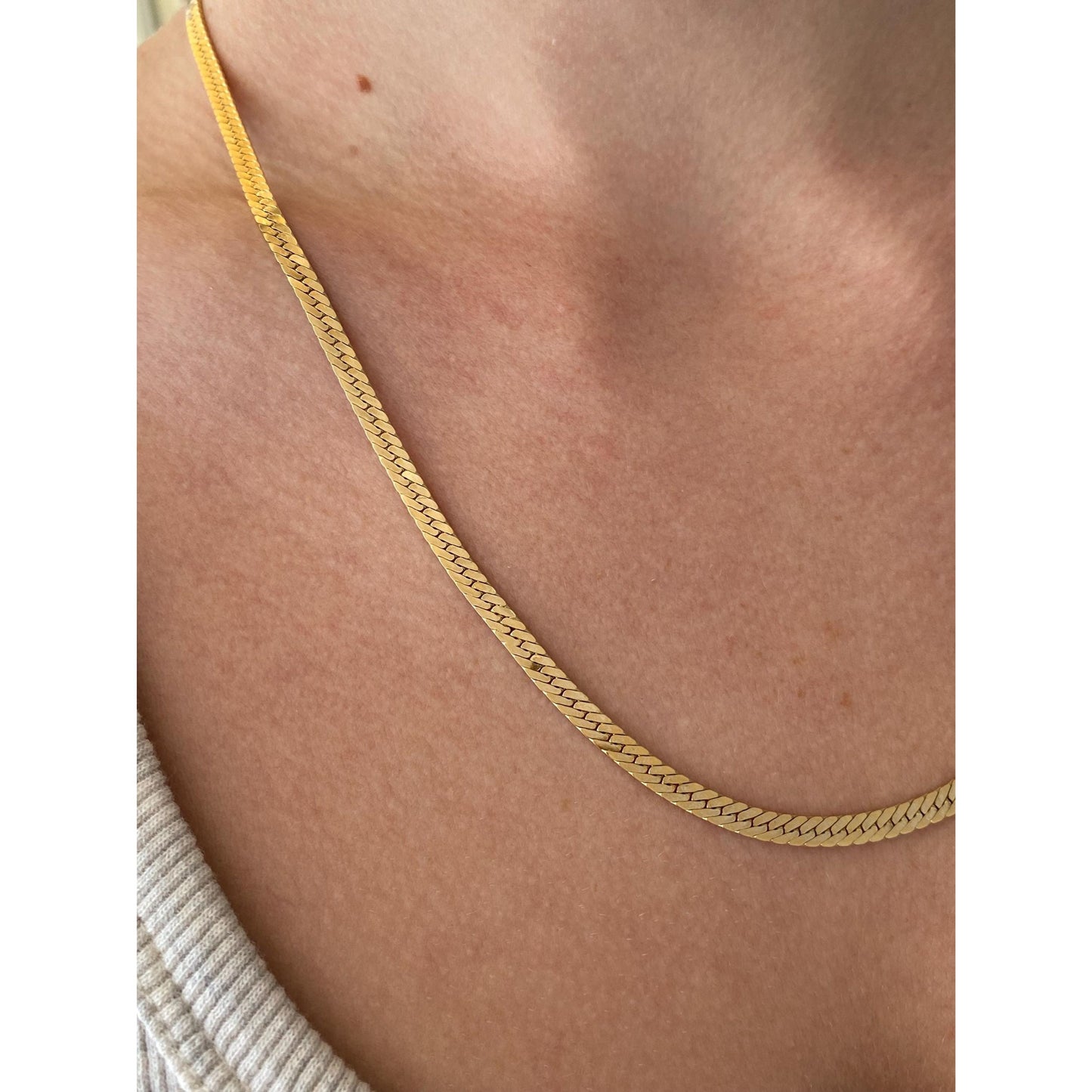 Vintage Solid 14k Yellow Gold Herringbone Chain Necklace - 20 inches