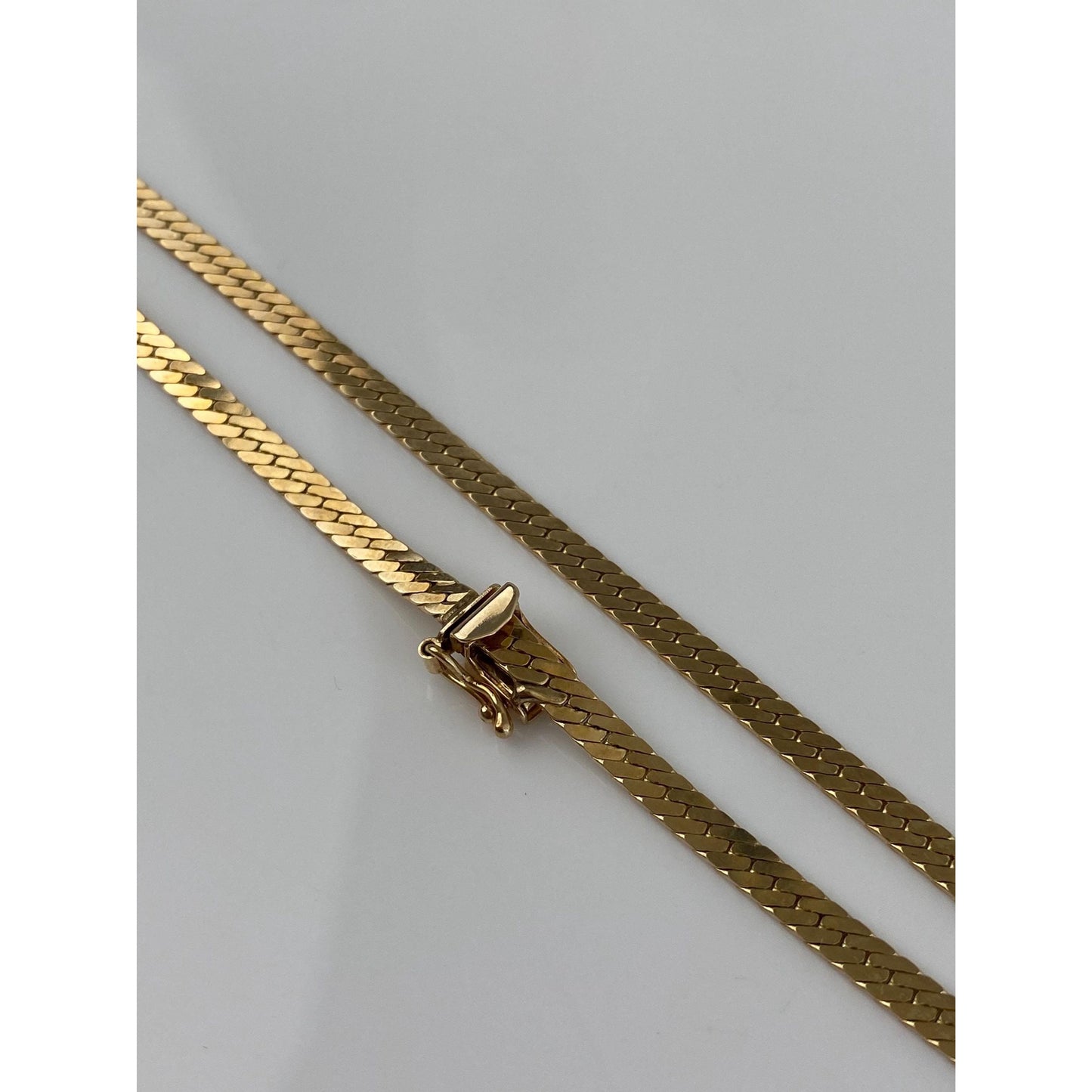 Vintage Solid 14k Yellow Gold Herringbone Chain Necklace - 20 inches