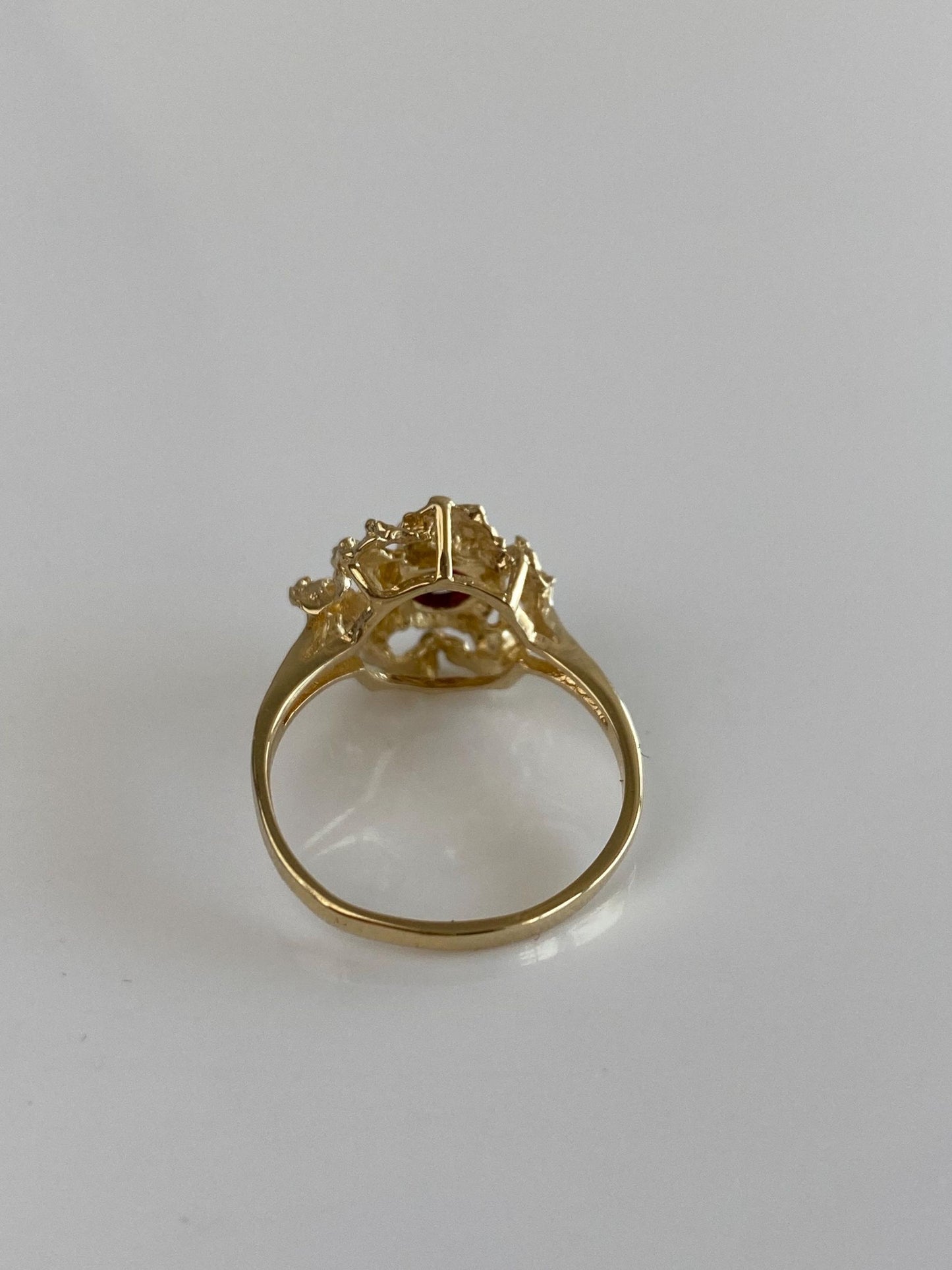 Vintage Solid 10k Yellow Gold Garnet Ring - Size 6