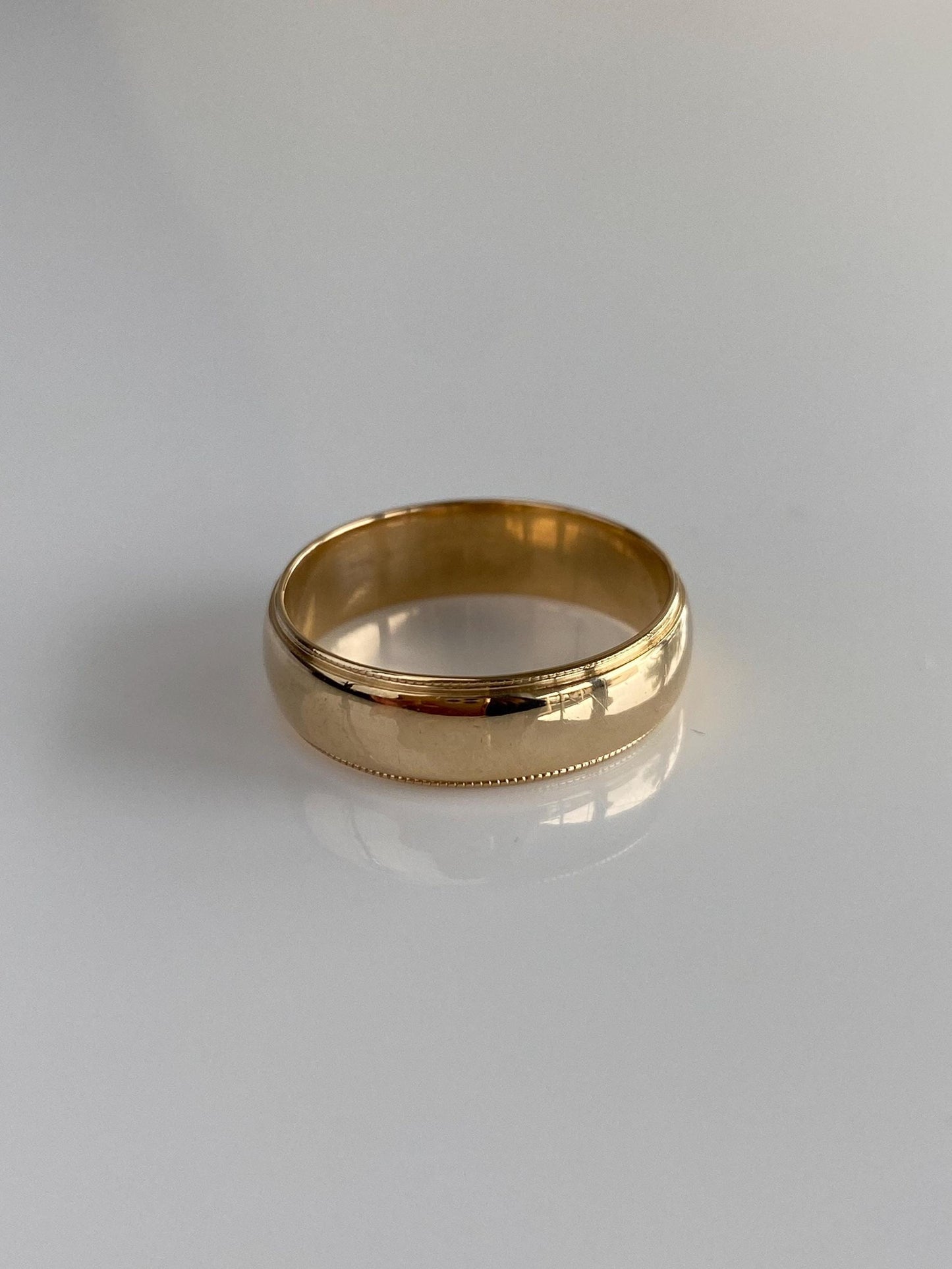Vintage Solid 14k Yellow Gold Milgrain Ring Band - Size 8.5