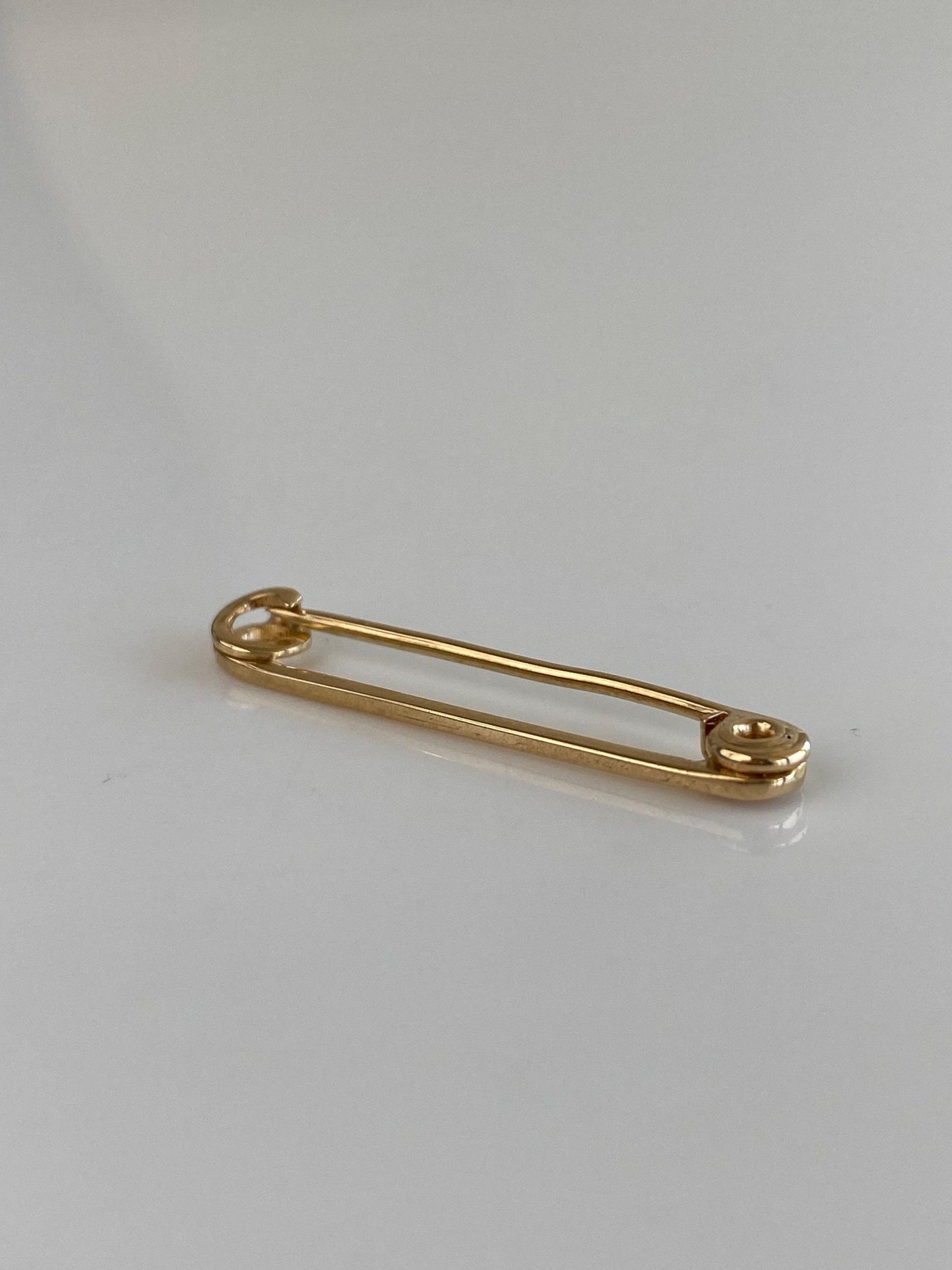 Vintage Solid 14k Yellow Gold Safety Pin