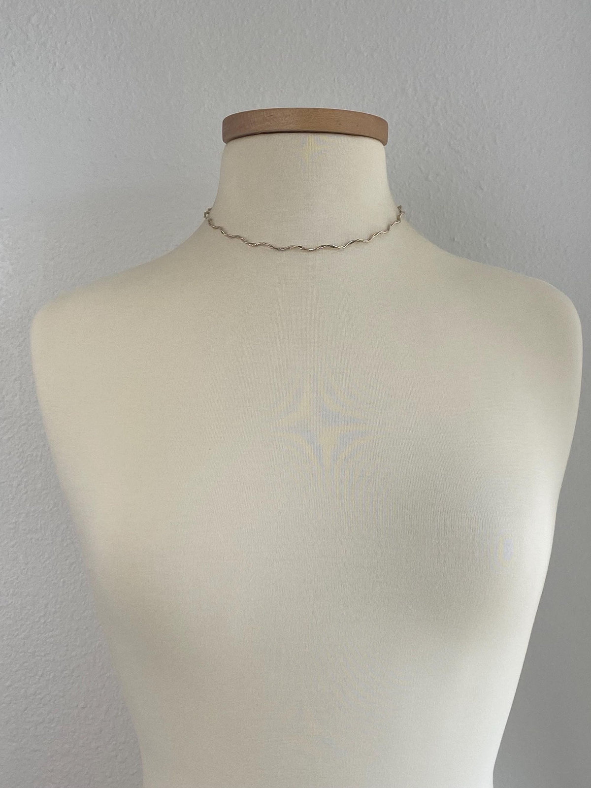 Vintage Solid 14k White & Yellow Gold Springy Twisted Collar Necklace - 16.5 inches