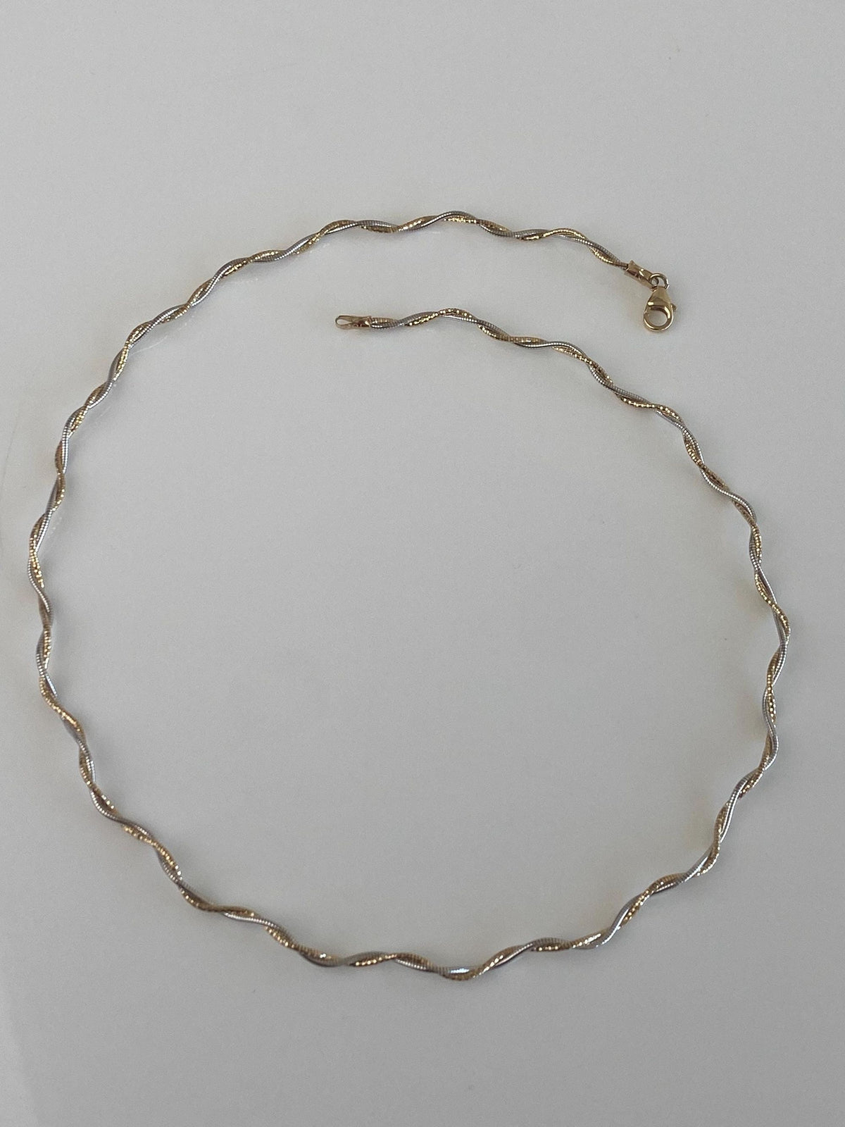 Vintage Solid 14k White & Yellow Gold Springy Twisted Collar Necklace - 16.5 inches