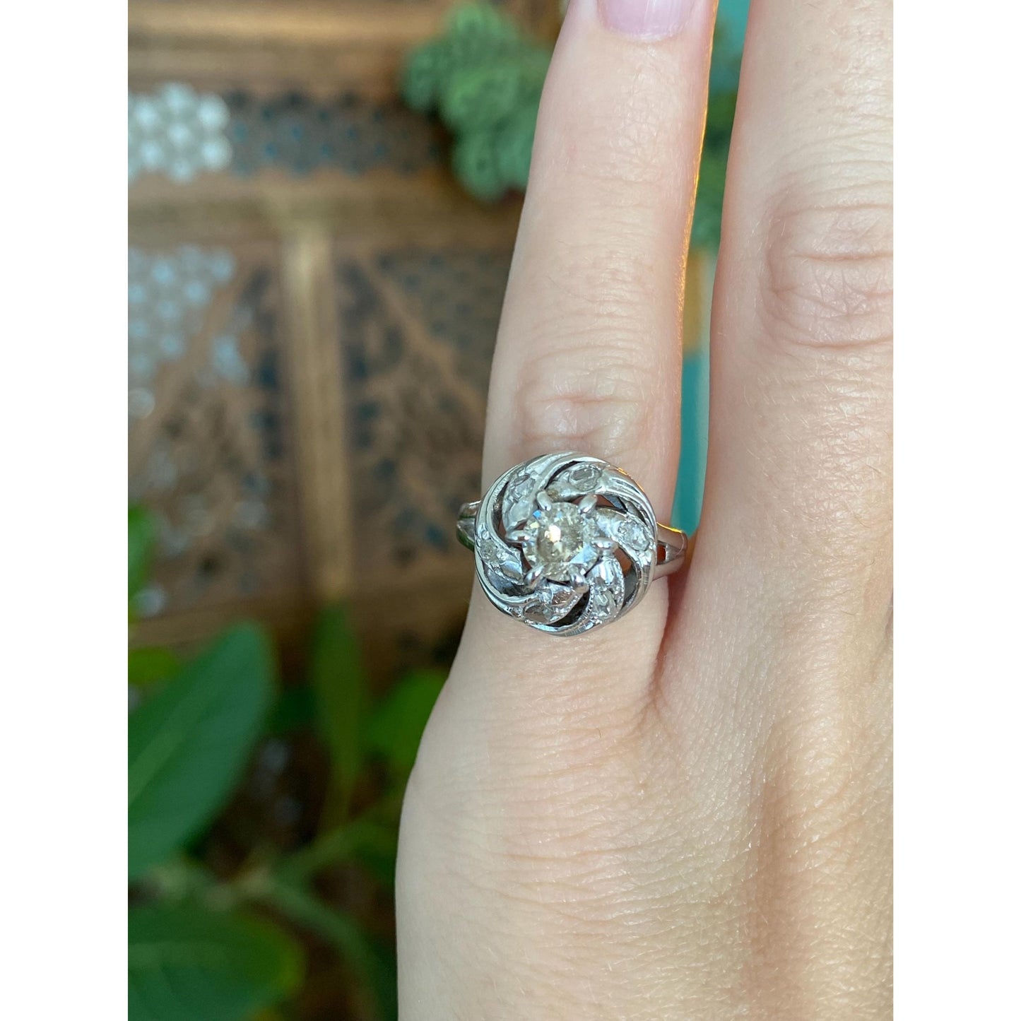 Vintage Solid 14k White Gold Diamond Ring - Size 4