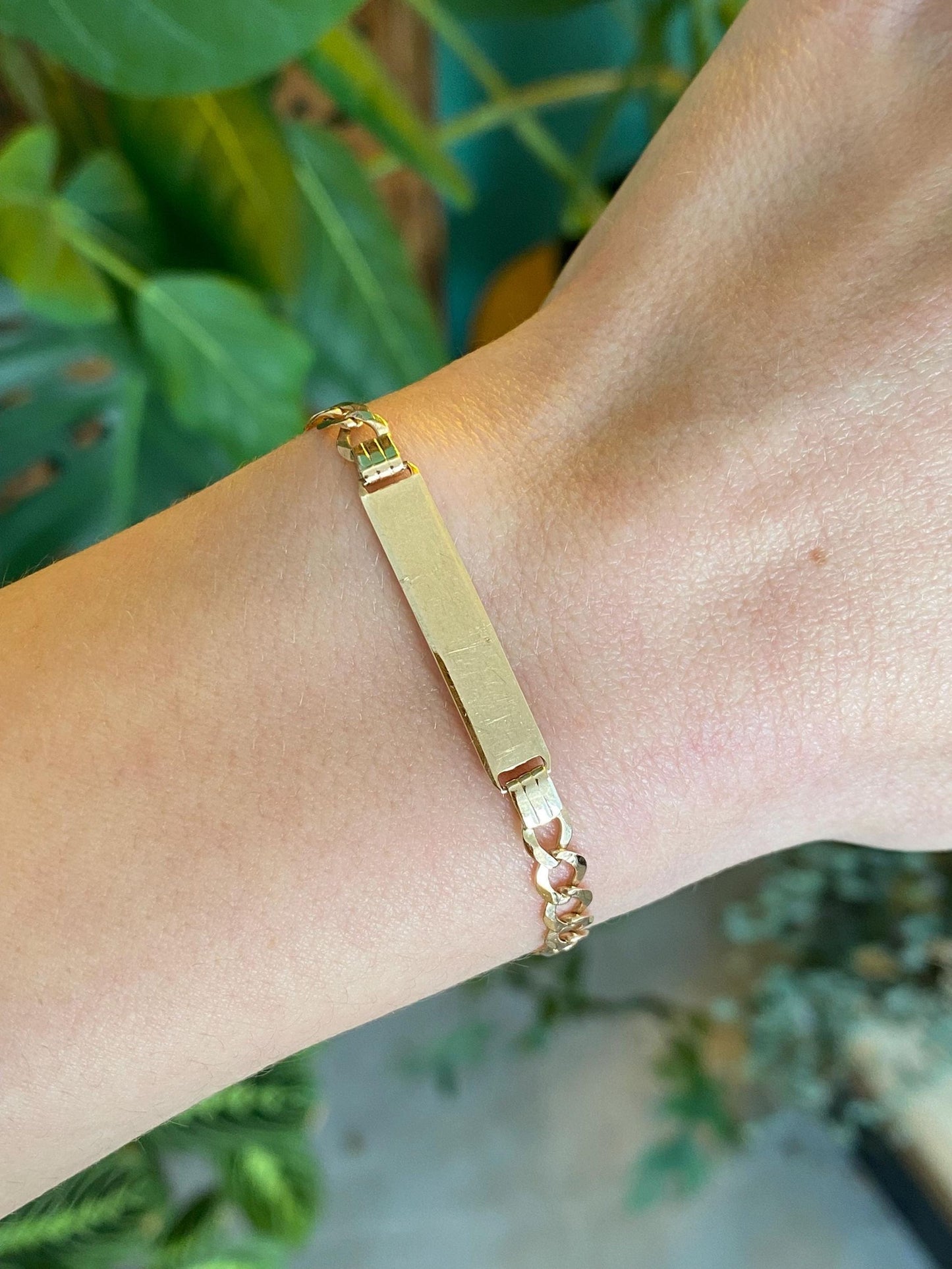 Vintage Solid 14k Yellow Gold Flat Elongated Curb Chain ID Bracelet - 6.25 inches