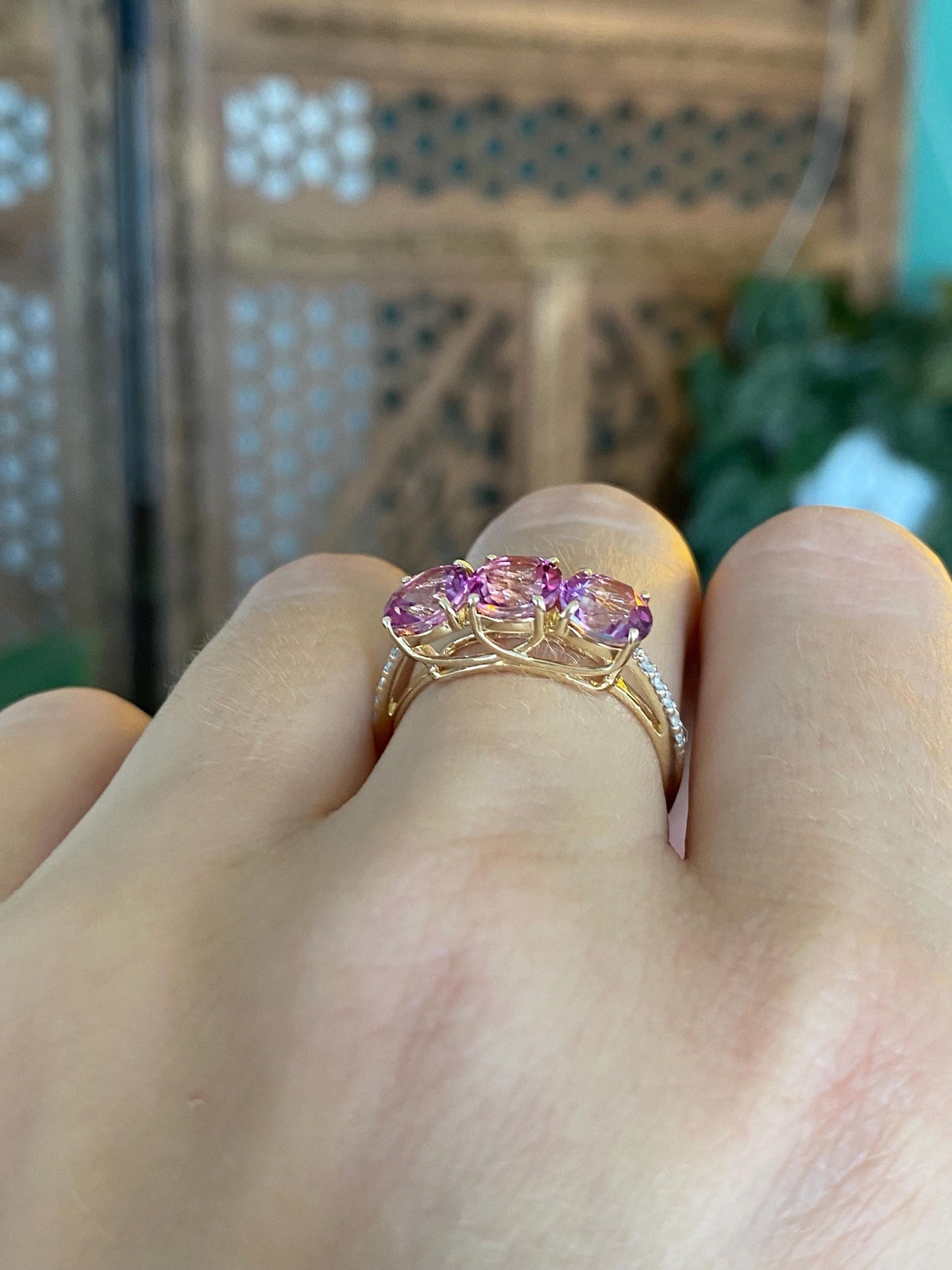 Vintage Solid 14k Yellow Gold Pink Sapphire Diamond Row Ring - Size 7