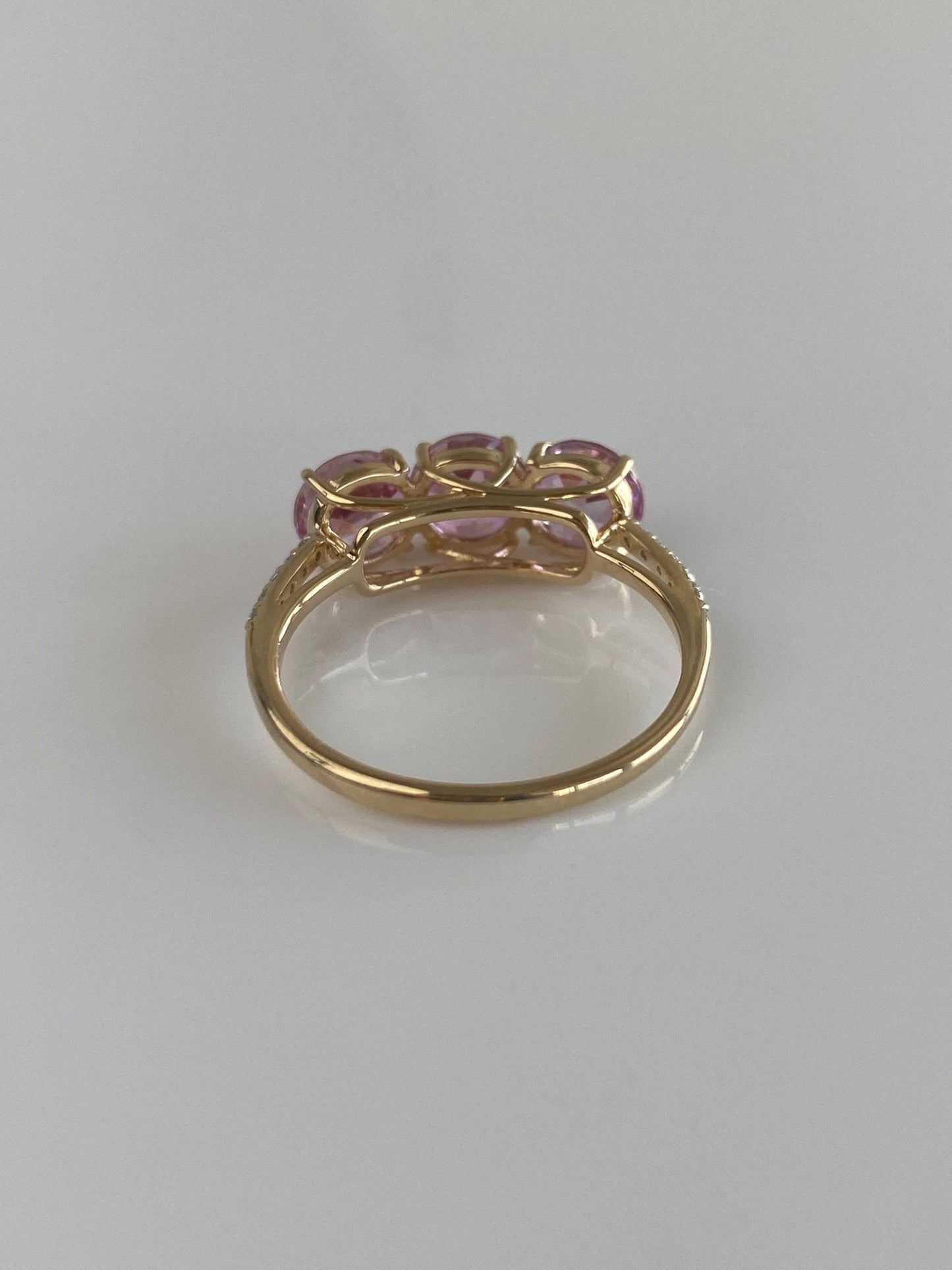 Vintage Solid 14k Yellow Gold Pink Sapphire Diamond Row Ring - Size 7