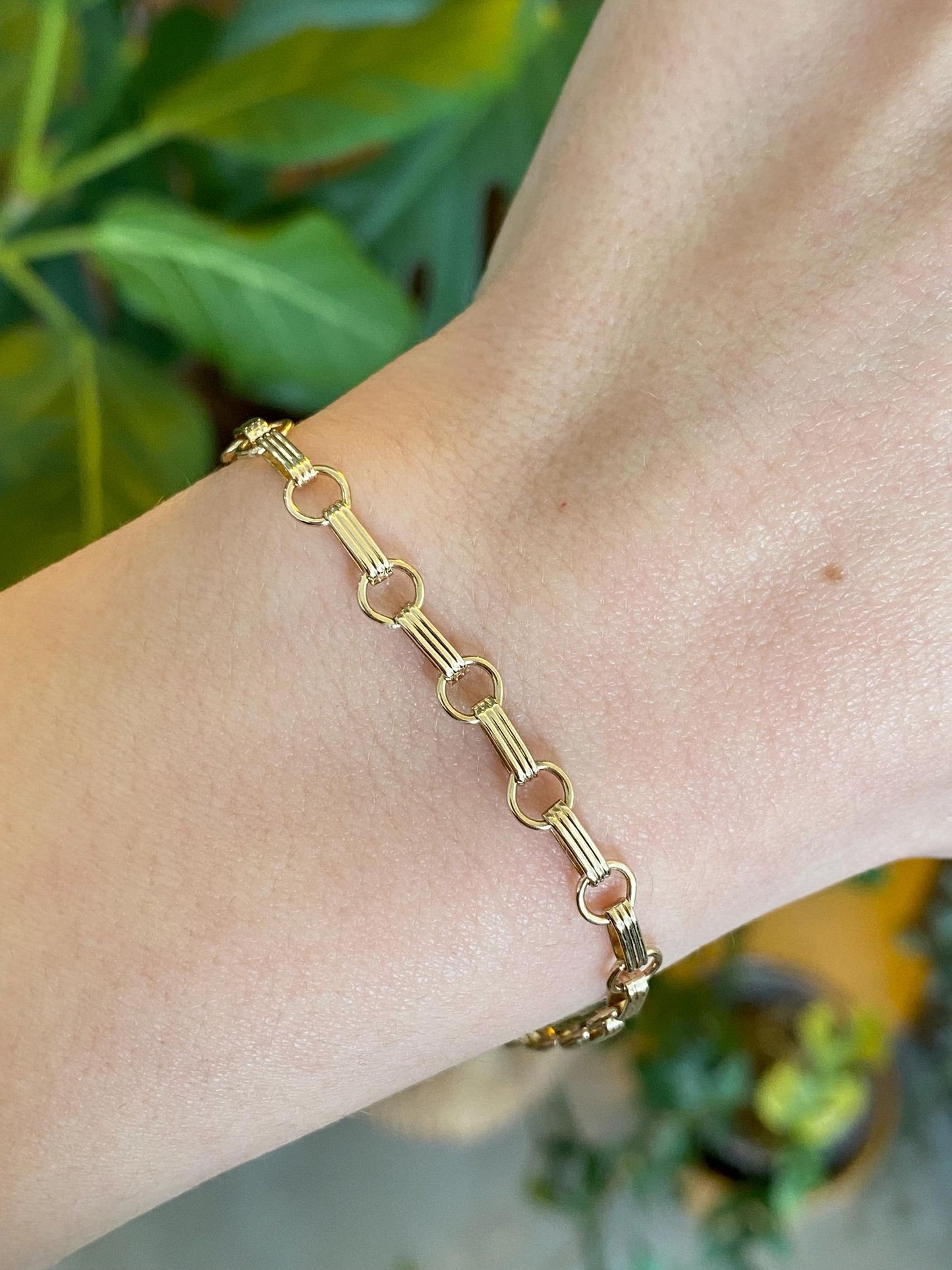 Vintage Solid 14k Yellow Gold Link Bracelet - 7.25 inches