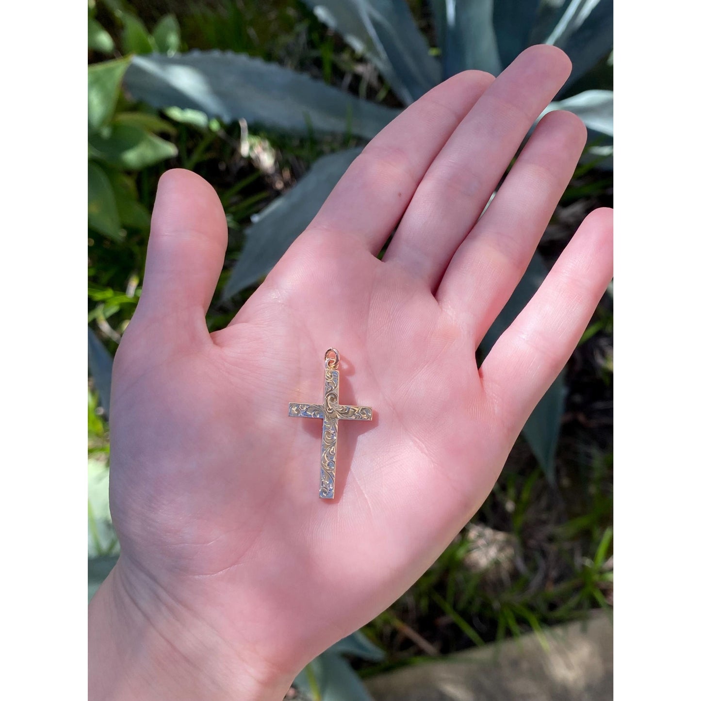 Vintage 10k Yellow Gold Scrollwork Cross Charm