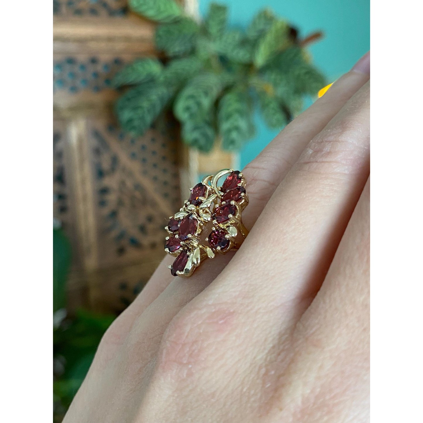 Vintage Solid 14k Yellow Gold Garnet Cluster Ring - Size 4.5