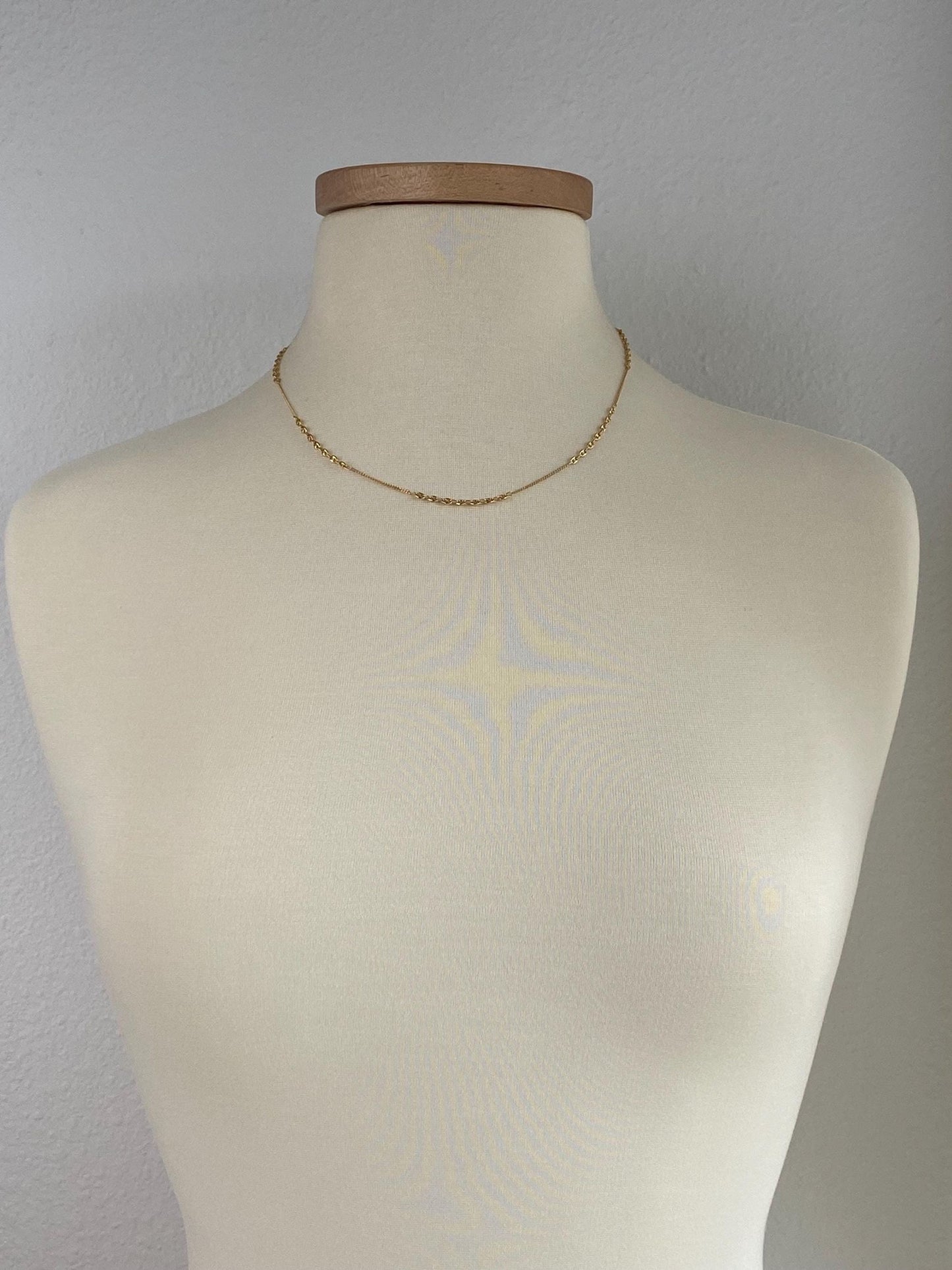 Vintage Solid 18k Yellow Gold Tight Curb & Mariner Chain Necklace - 18.5 inches