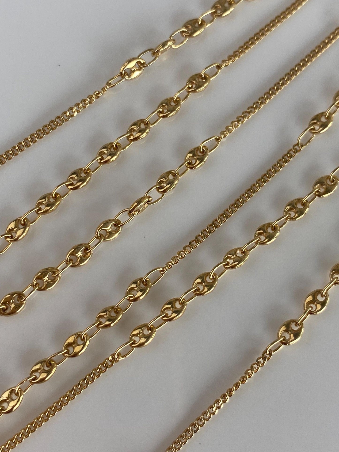 Vintage Solid 18k Yellow Gold Tight Curb & Mariner Chain Necklace - 18.5 inches