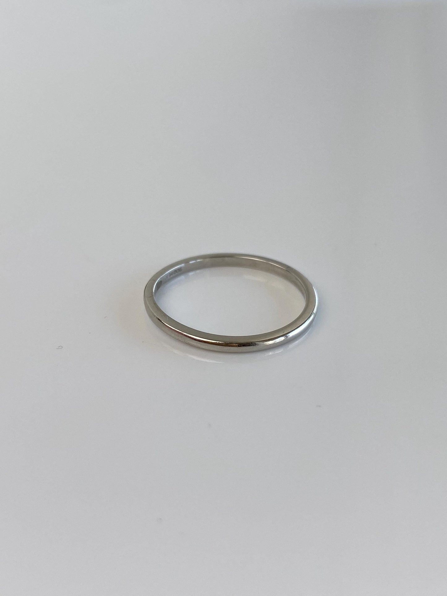 Vintage Solid Platinum Ring Band - Size 5.75