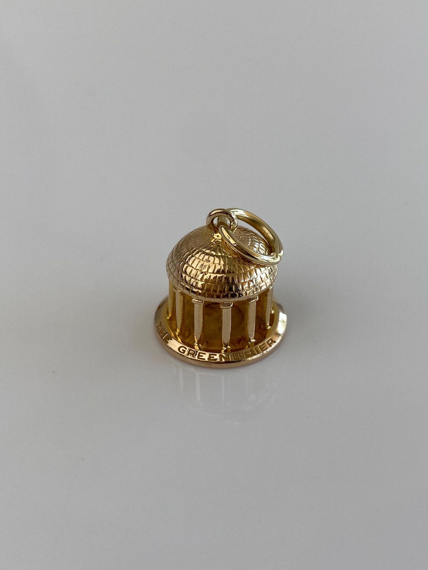 Solid 14k Yellow Gold The Greenbrier Charm