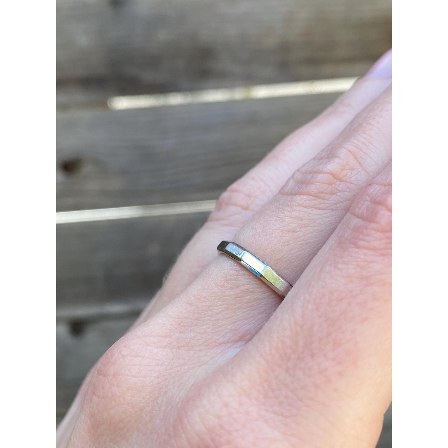 Vintage Solid 14k White Gold Faceted Ring Band - Size 6.25