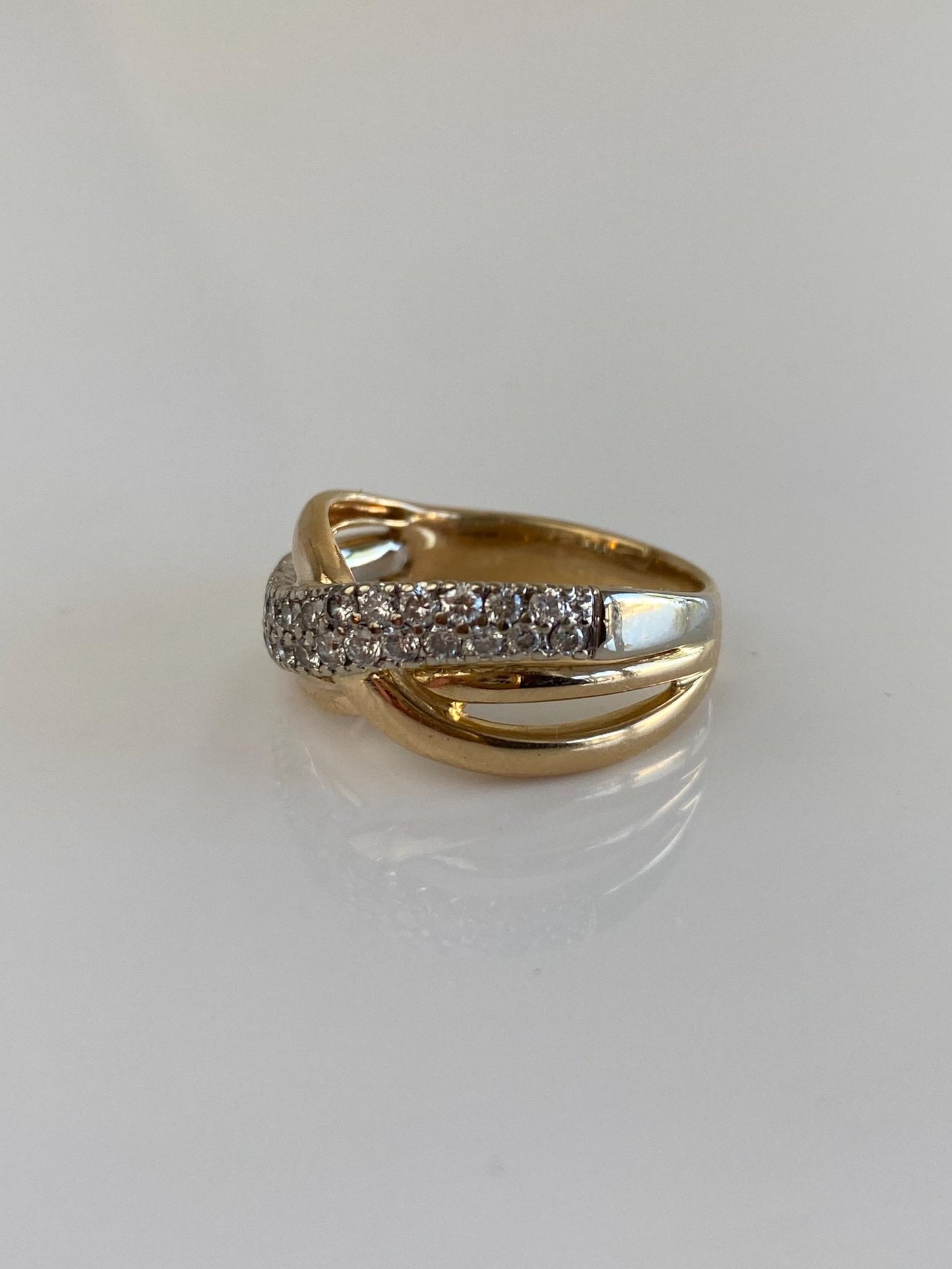 Vintage Solid 14k White & Yellow Gold Diamond Twist Ring Band - Size 7