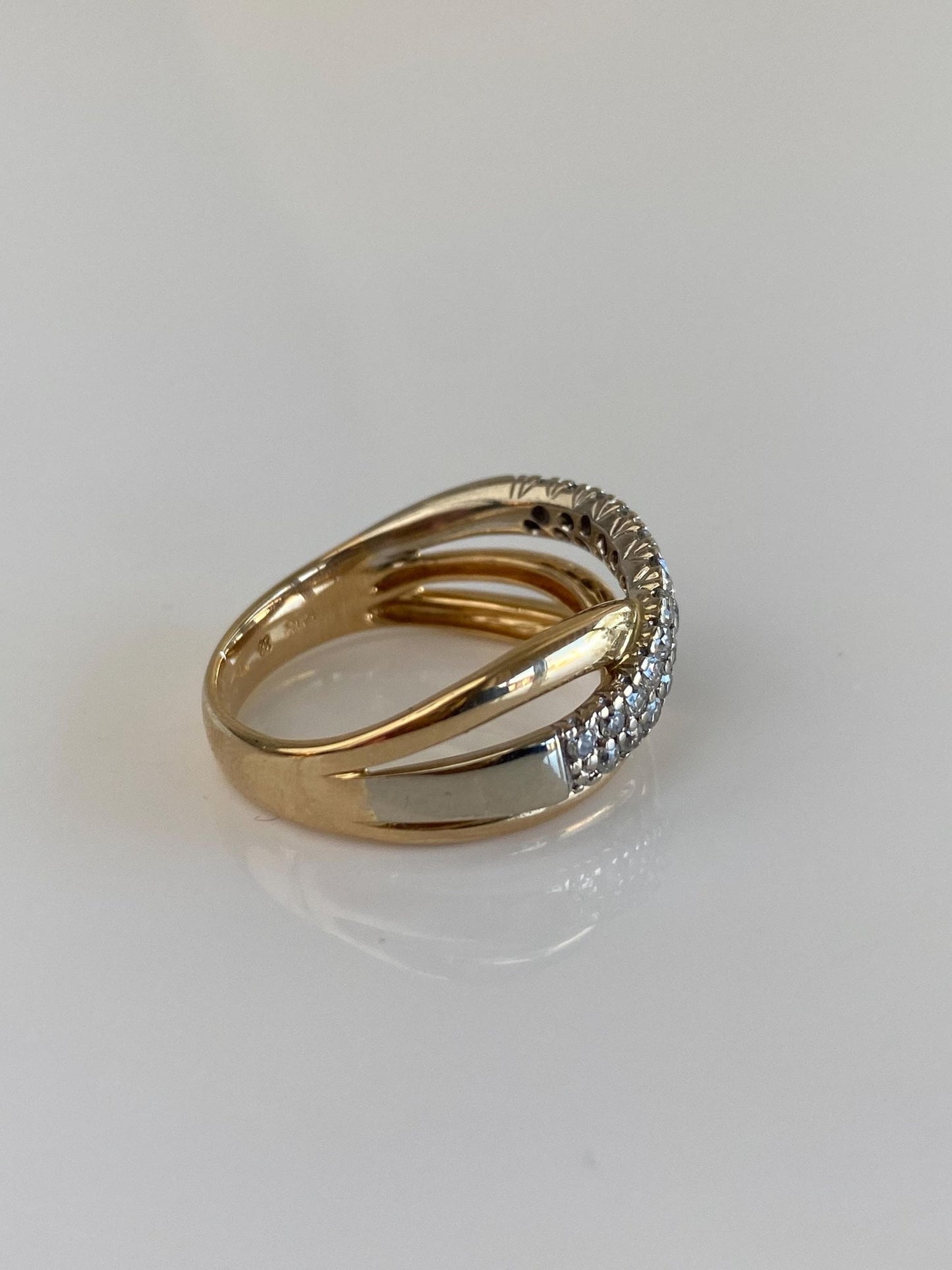 Vintage Solid 14k White & Yellow Gold Diamond Twist Ring Band - Size 7