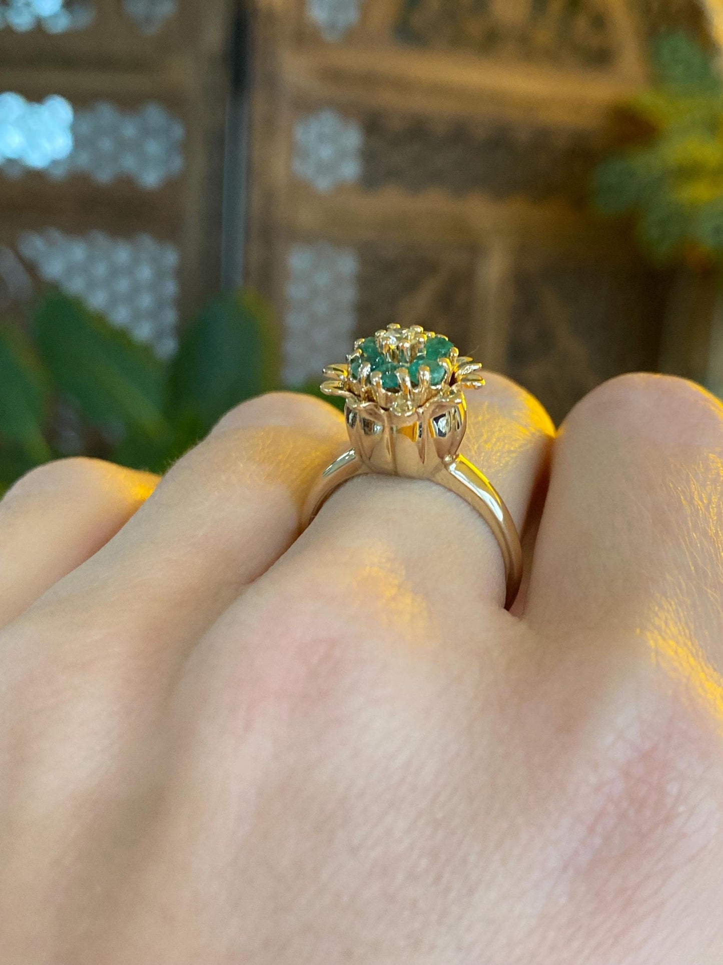 Vintage Solid 14k Yellow Gold Diamond Emerald Halo Flower Ring - Size 7