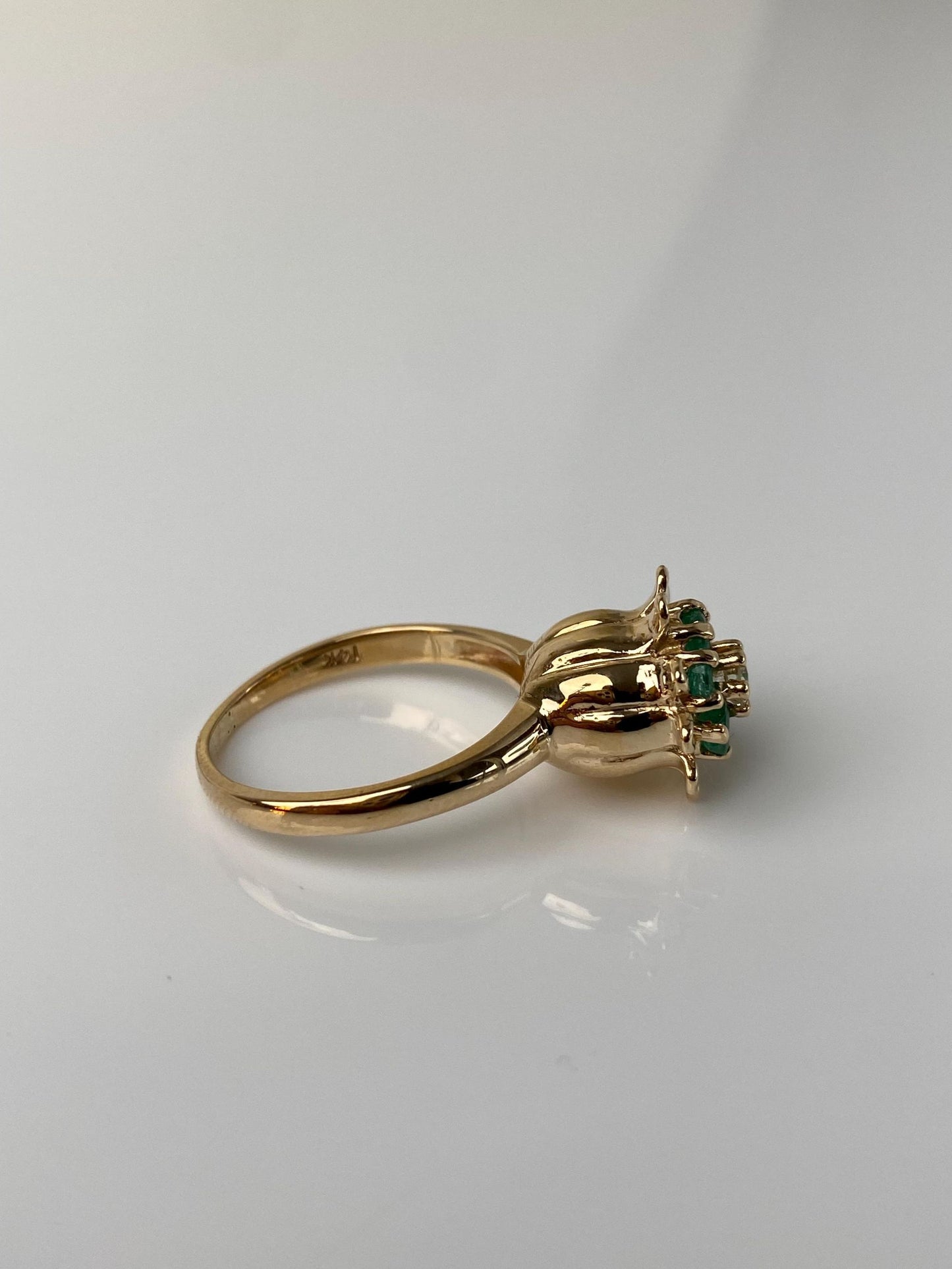 Vintage Solid 14k Yellow Gold Diamond Emerald Halo Flower Ring - Size 7