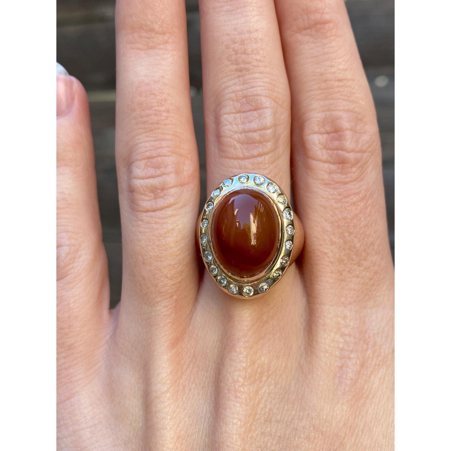 Vintage Solid 14k Yellow Gold Agate Diamond Halo Cigar Ring Band - Size 7