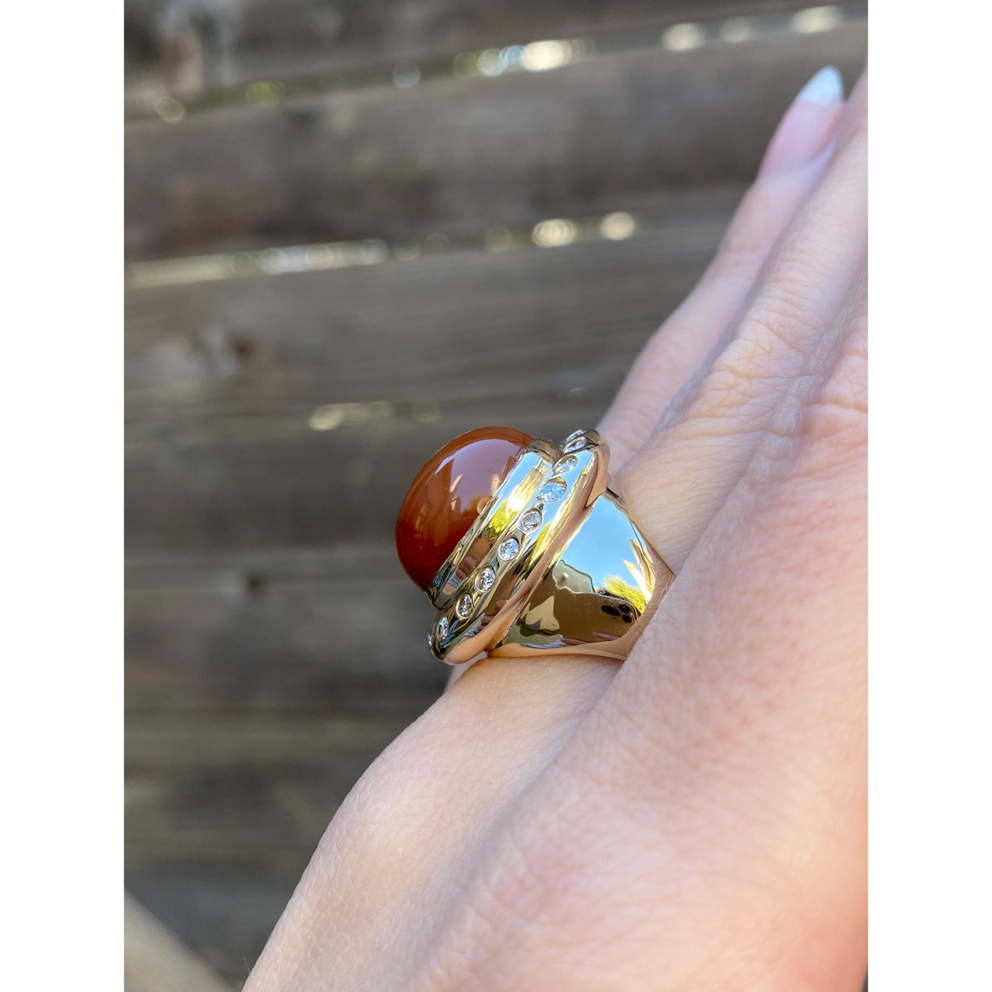 Vintage Solid 14k Yellow Gold Agate Diamond Halo Cigar Ring Band - Size 7