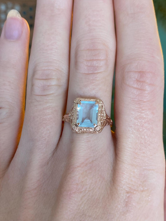 Vintage Solid 14k Rose Gold Aquamarine Art Deco Ring - Size 7.5