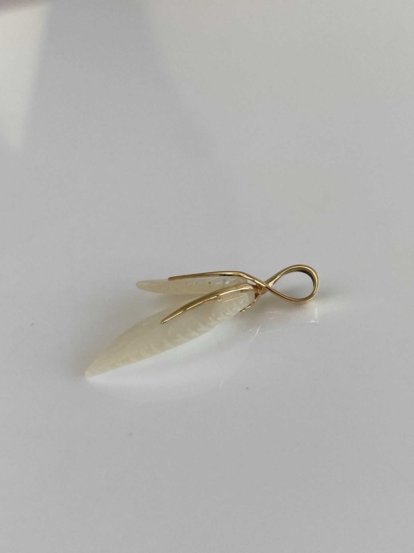 Solid 14k Yellow Gold Mother of Pearl Leaves Charm