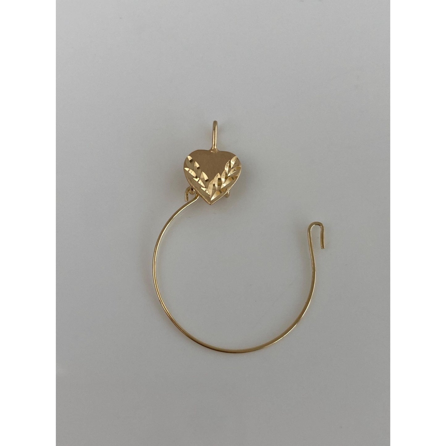 Vintage Solid 14k Yellow Gold Diamond Cut Heart Charm Holder Charm