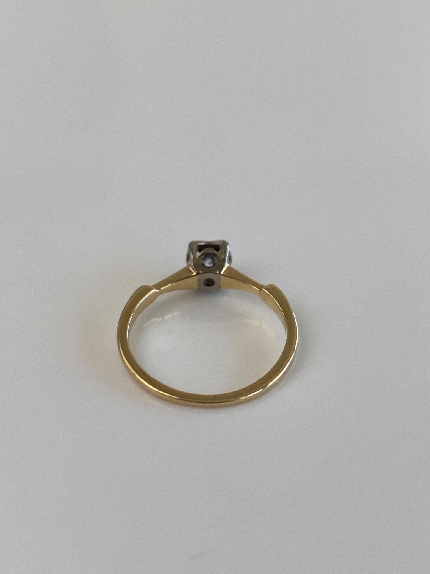Vintage Solid 14k White & Yellow Gold Diamond Ring - Size 5.25