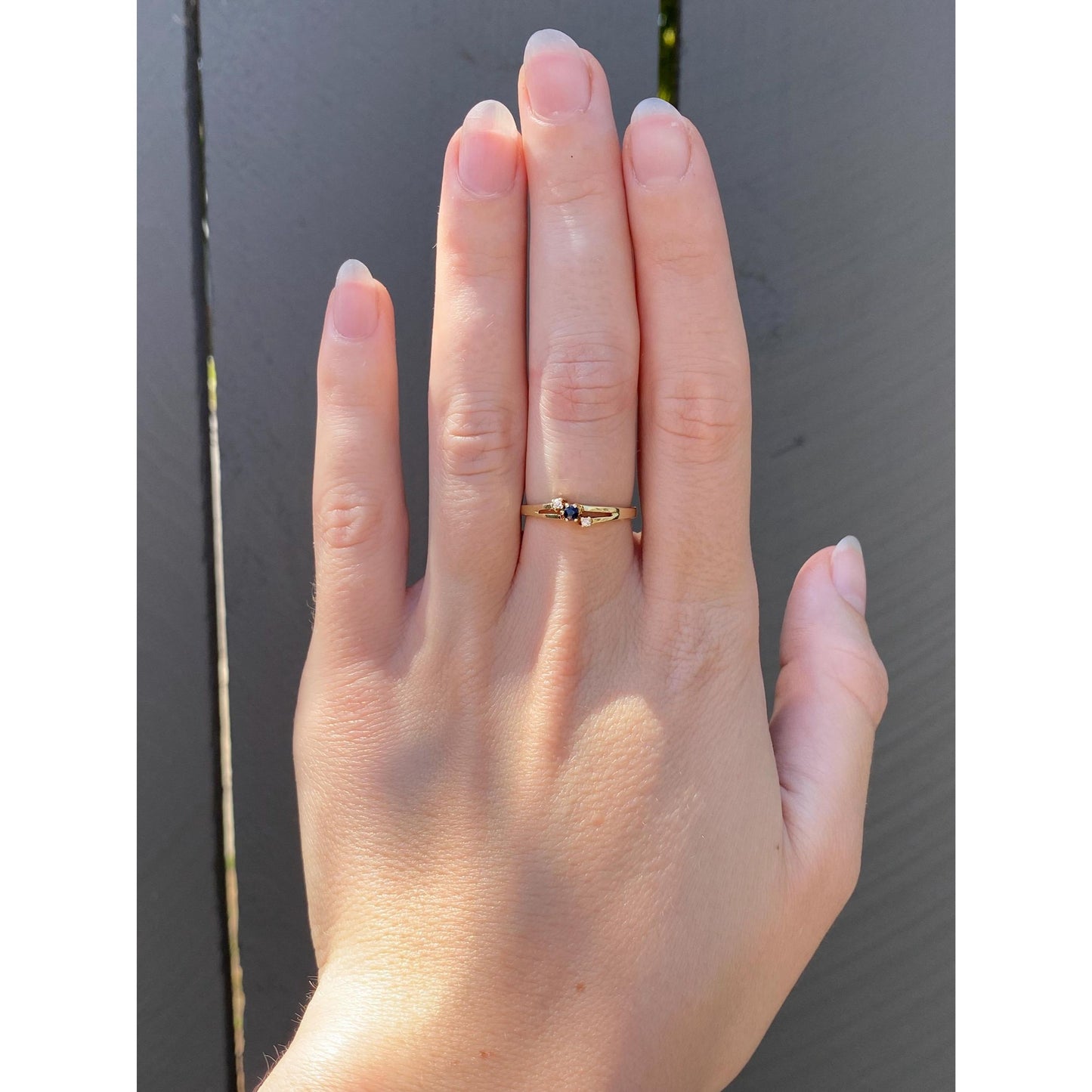 Vintage Solid 14k Yellow Gold Blue Spinel Cubic Zirconia Ring - Size 6