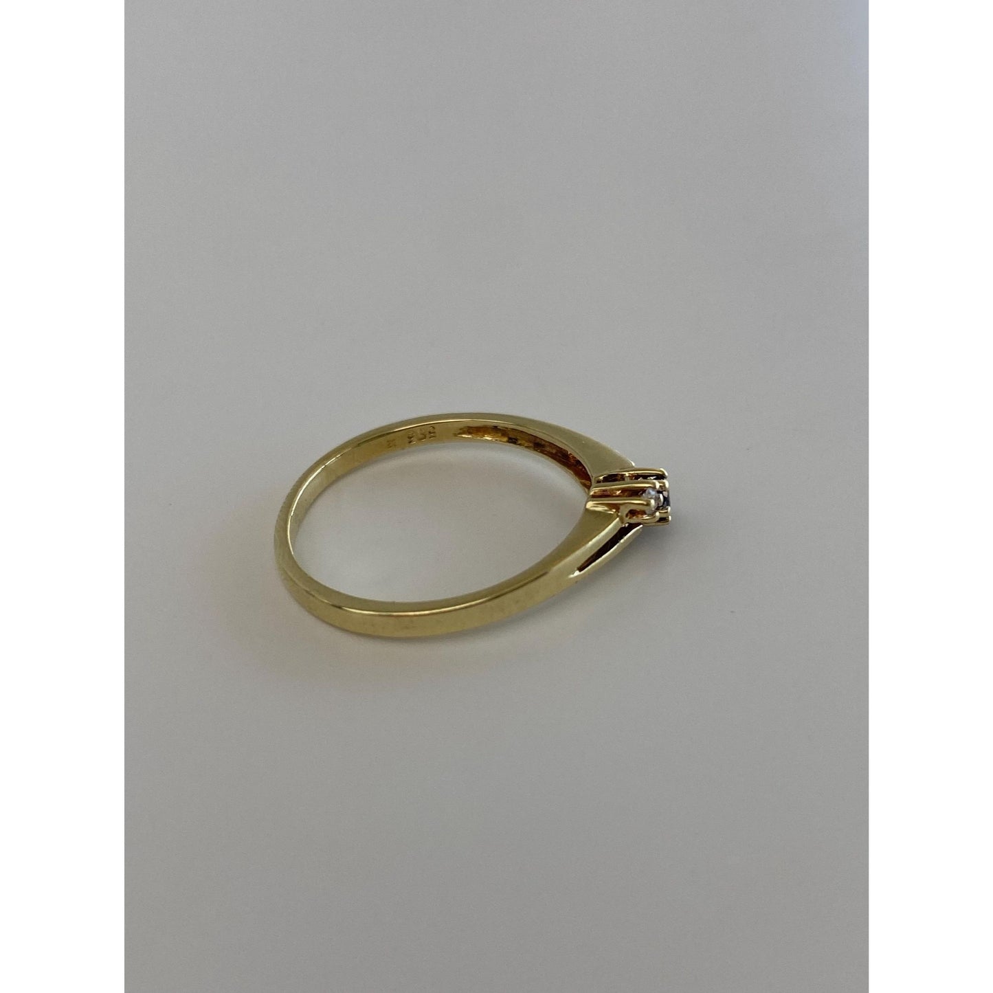 Vintage Solid 14k Yellow Gold Blue Spinel Cubic Zirconia Ring - Size 6