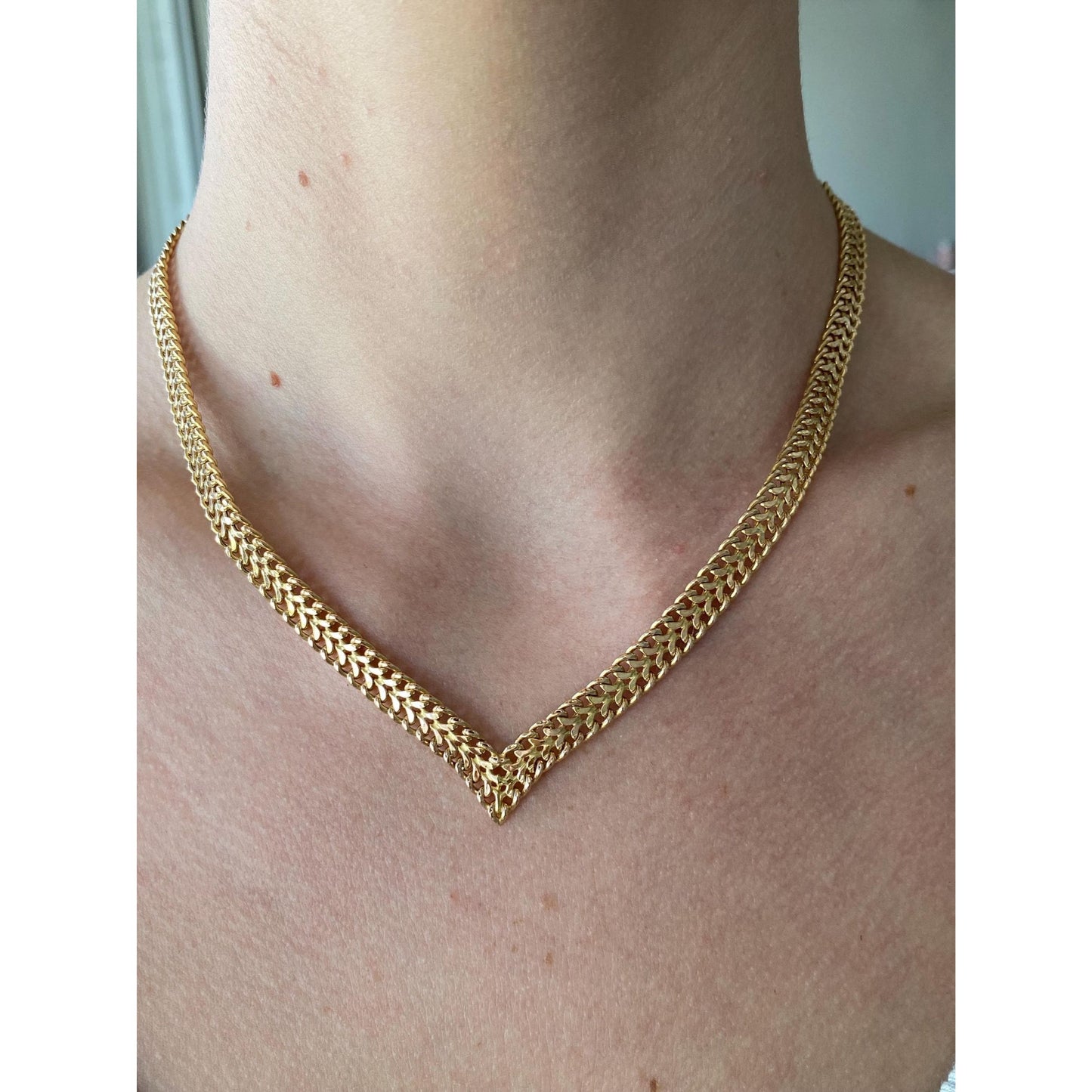 Vintage 10k Yellow Gold Woven Chevron Chain Necklace - 17 inches