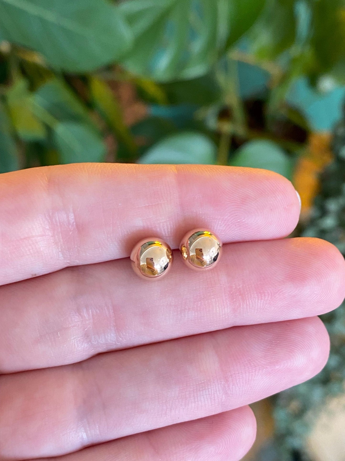 Vintage 14k Yellow Gold Ball Stud Earrings