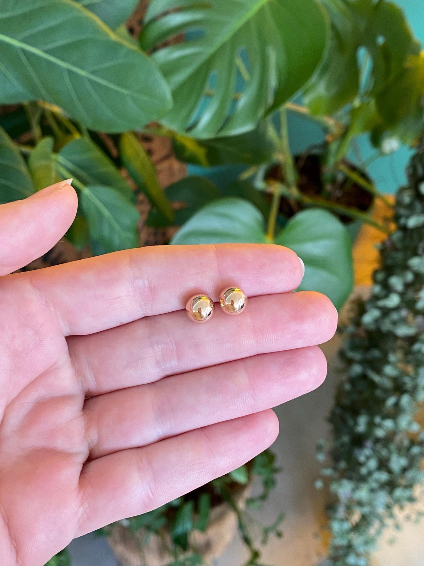 Vintage 14k Yellow Gold Ball Stud Earrings