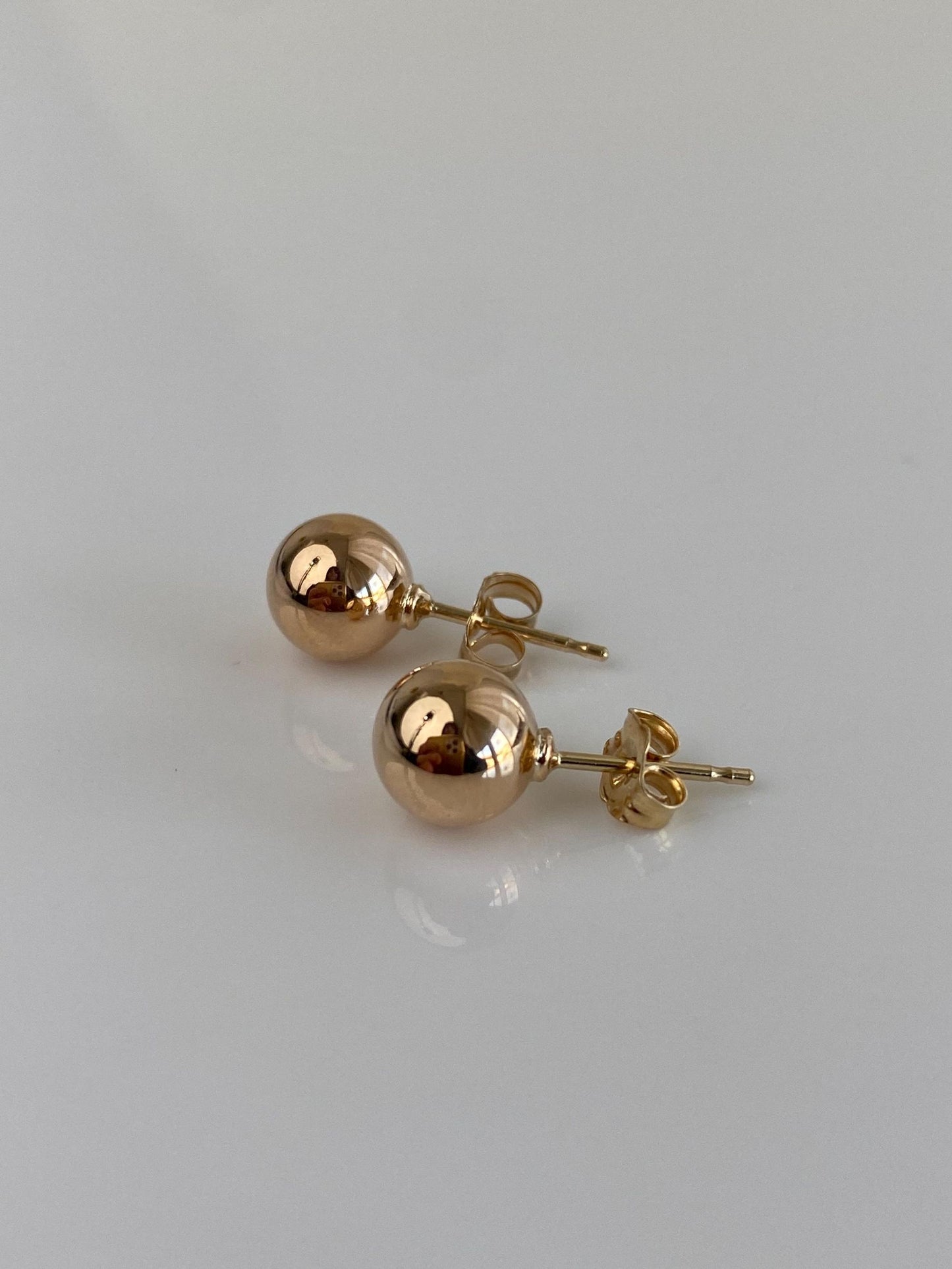 Vintage 14k Yellow Gold Ball Stud Earrings