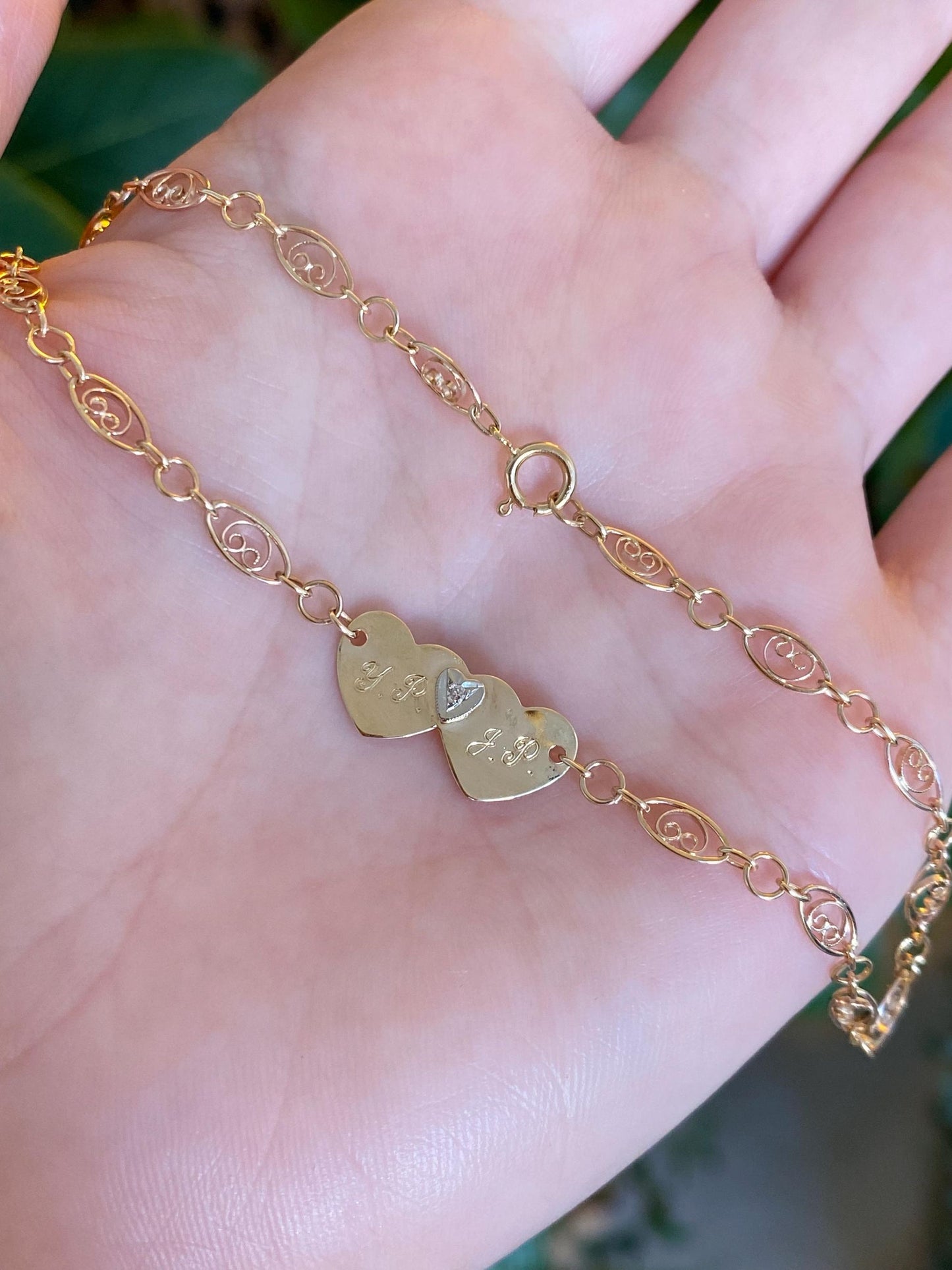 Vintage Solid 14k White & Yellow Gold Diamond Hearts Link Bracelet - 9.25 inches