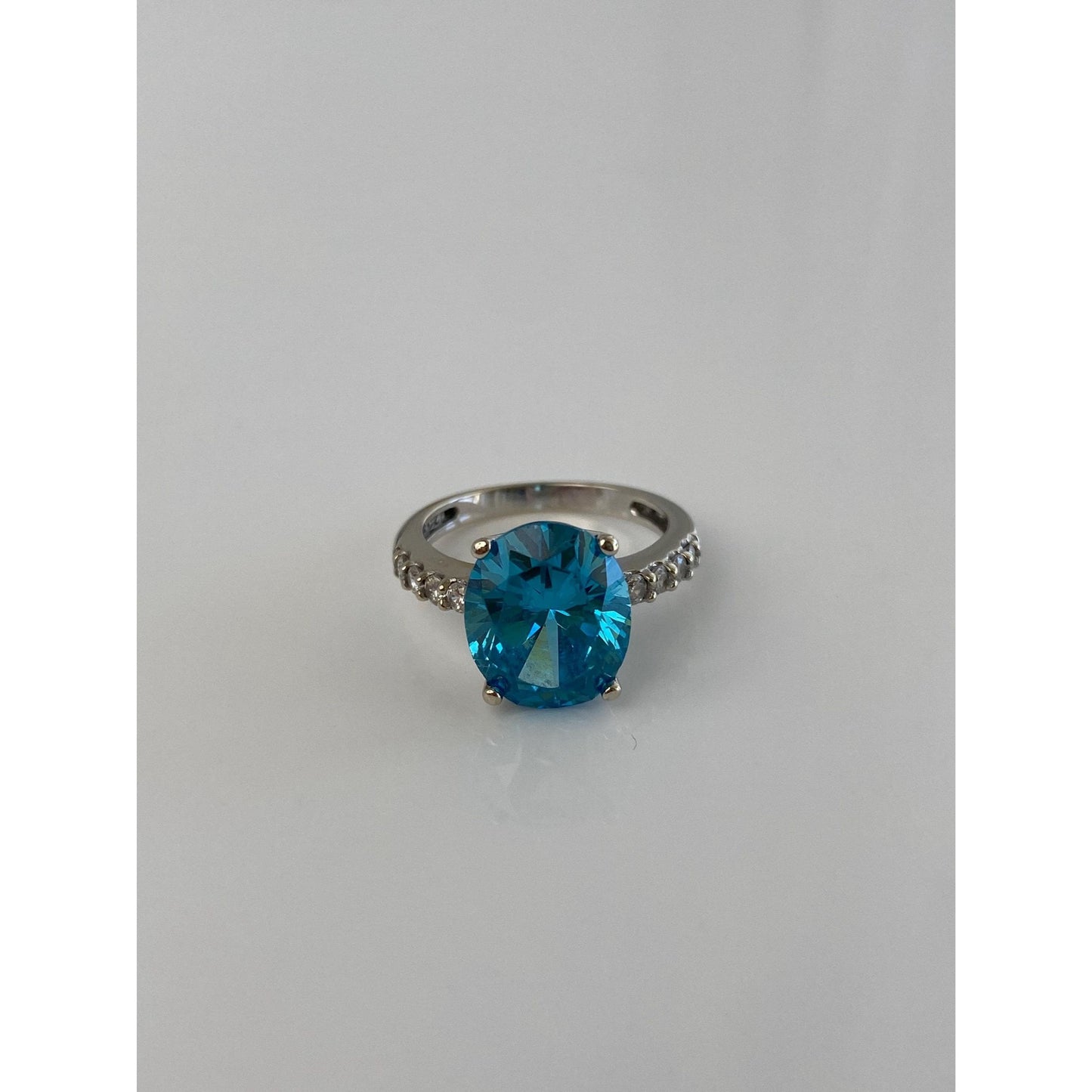 Solid 14k White Gold Diamond Clear &  Blue Cubic Zirconia Ring - Size 5.75