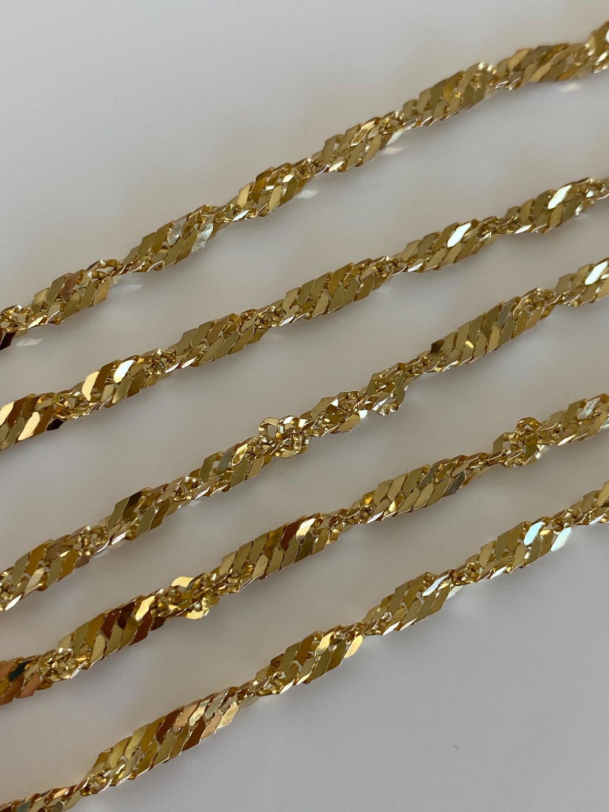 Vintage Solid 9k Yellow Gold Twist Chain Necklace - 19.25 inches