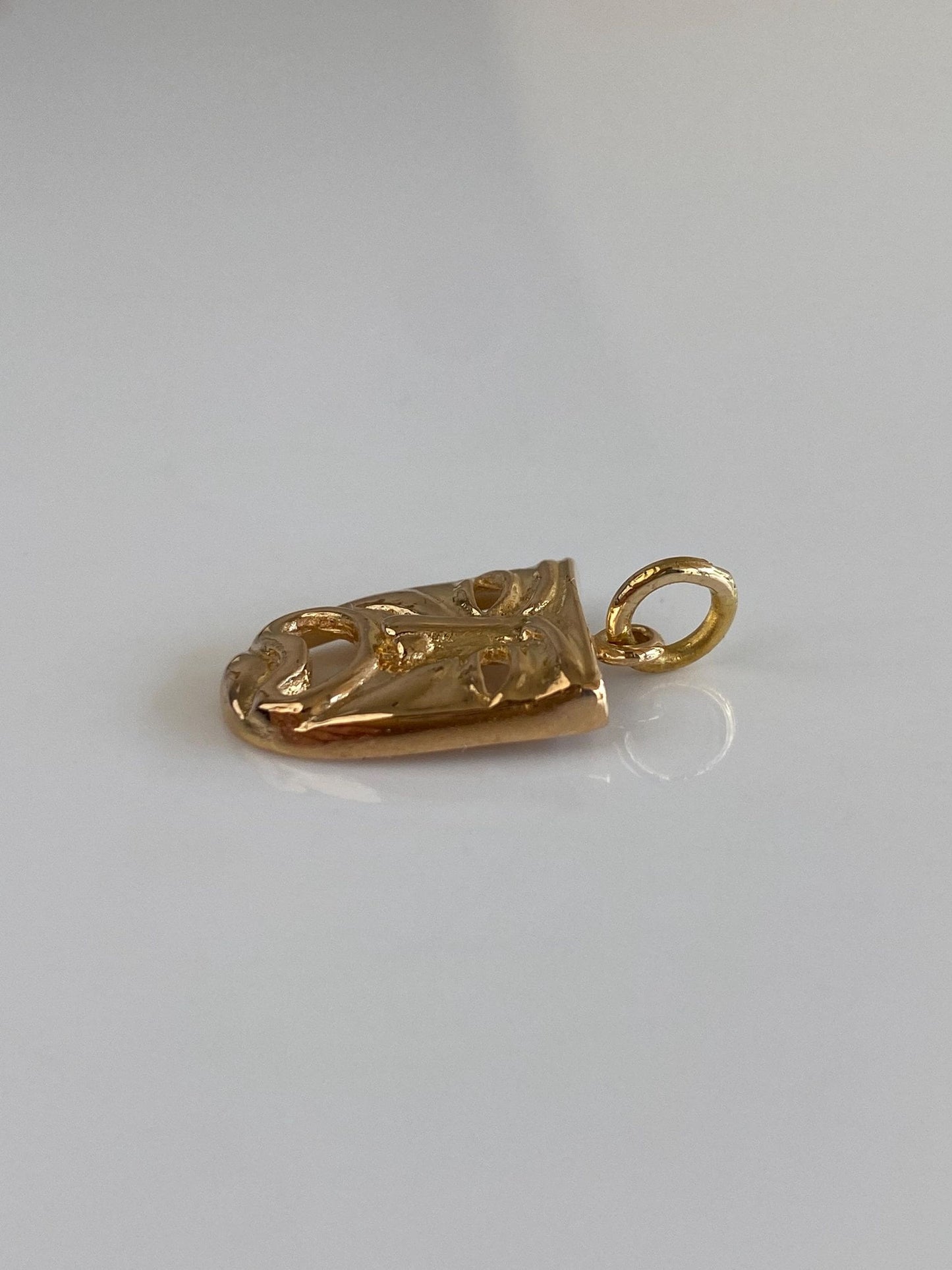 Vintage Solid 18k Yellow Gold Drama Tragedy Mask Charm