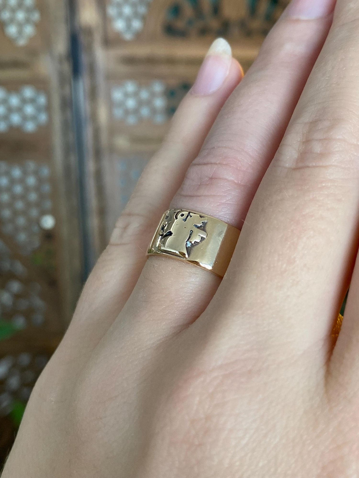 Vintage Solid 14k Rosey Gold Design Ring Band - Size 6